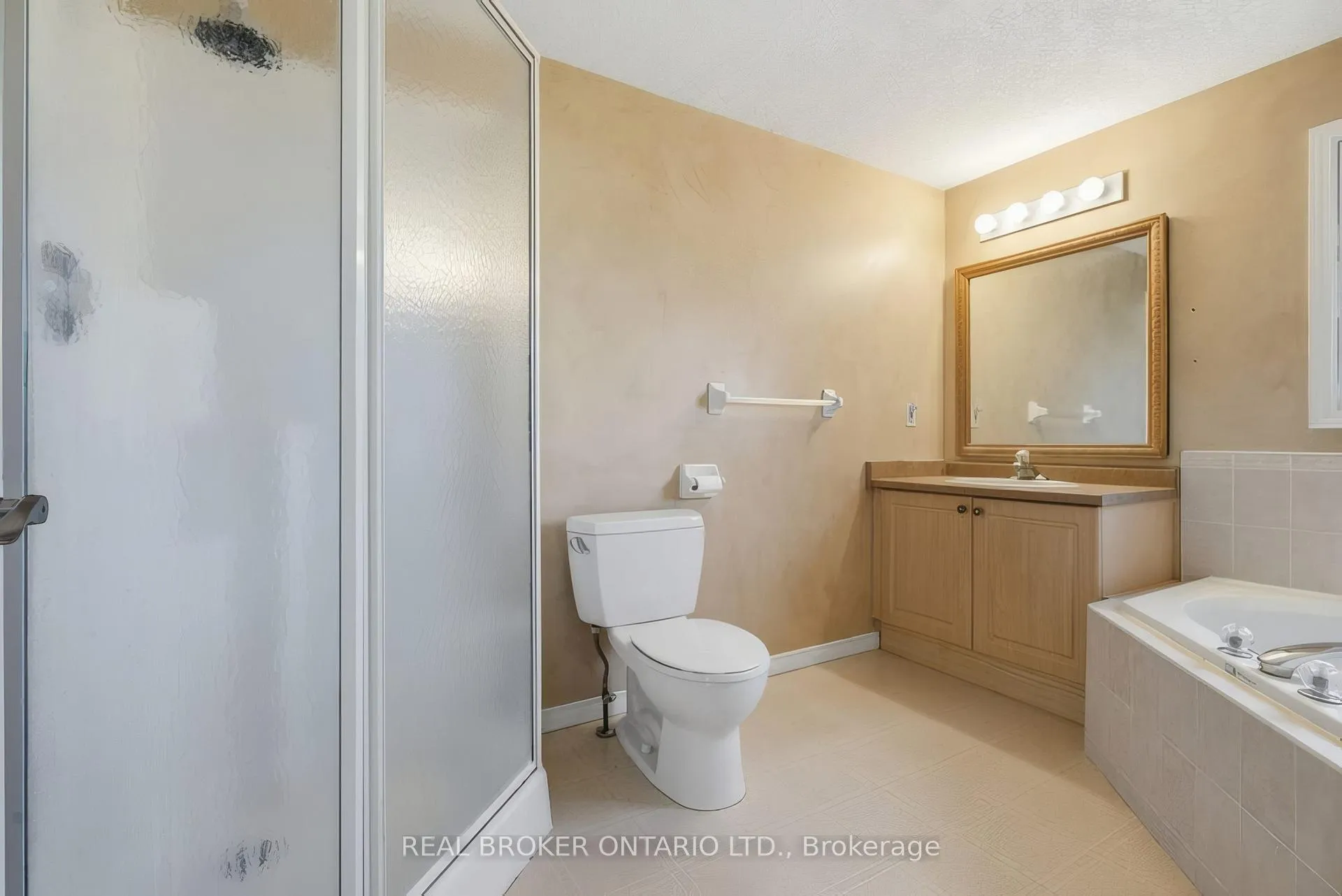 Photo 28 of 1089 Copper Leaf Crescent, Kitchener, Trussler — HOMEH