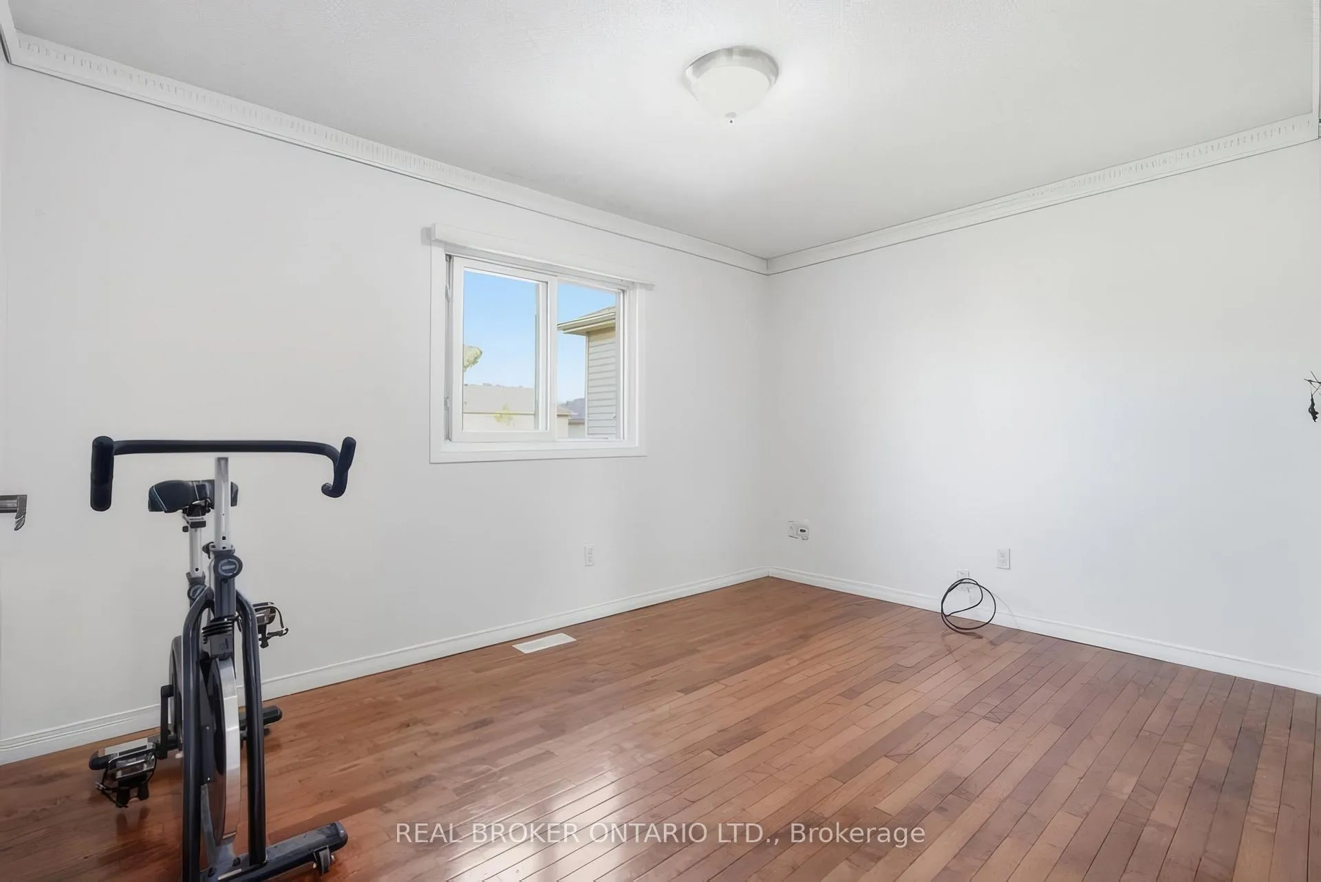 Photo 29 of 1089 Copper Leaf Crescent, Kitchener, Trussler — HOMEH