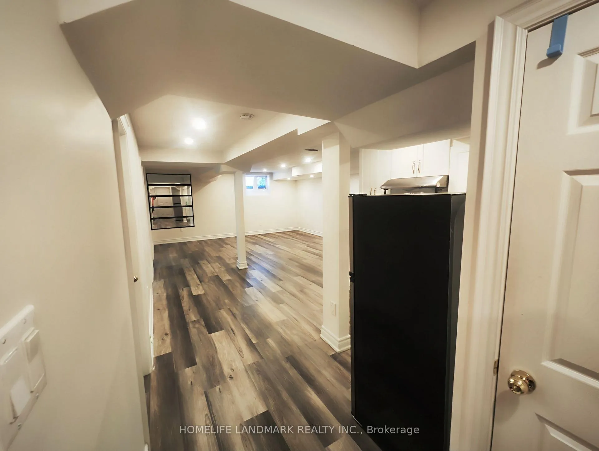 Photo 1 of 5 Southvale (Basement) Drive, Vaughan, Patterson — HOMEH