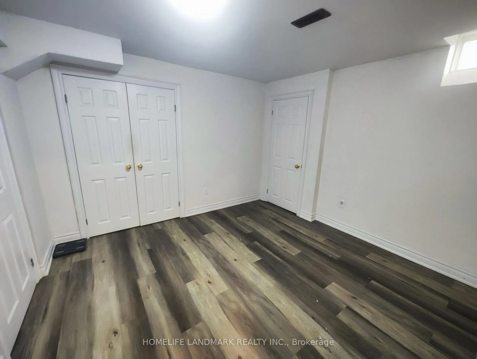 Photo 7 of 5 Southvale (Basement) Drive, Vaughan, Patterson — HOMEH