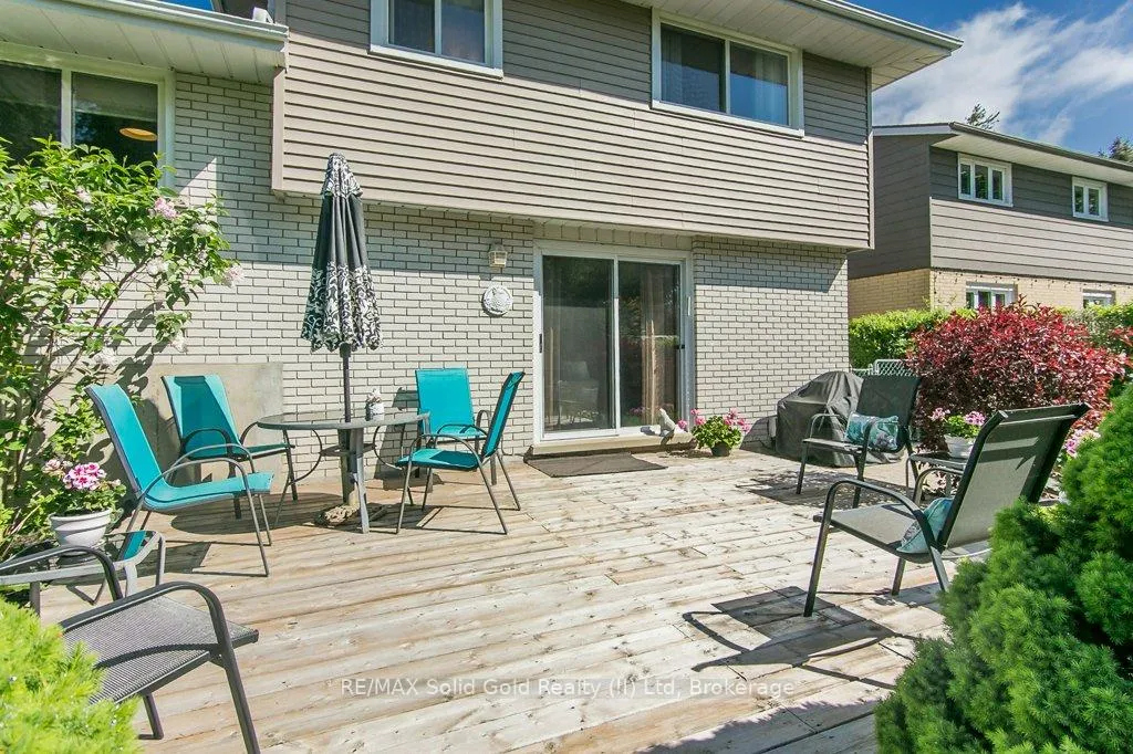 Photo 35 of 78 Inwood Crescent, Kitchener — HOMEH