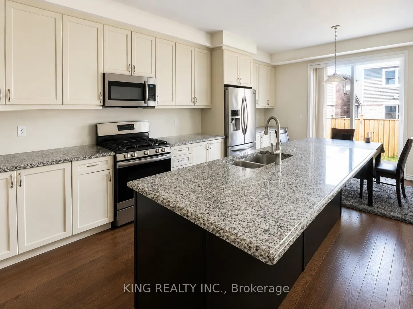 Photo 2 of Unit # Unit 1, 349 Grovehill Crescent, Kitchener — HOMEH