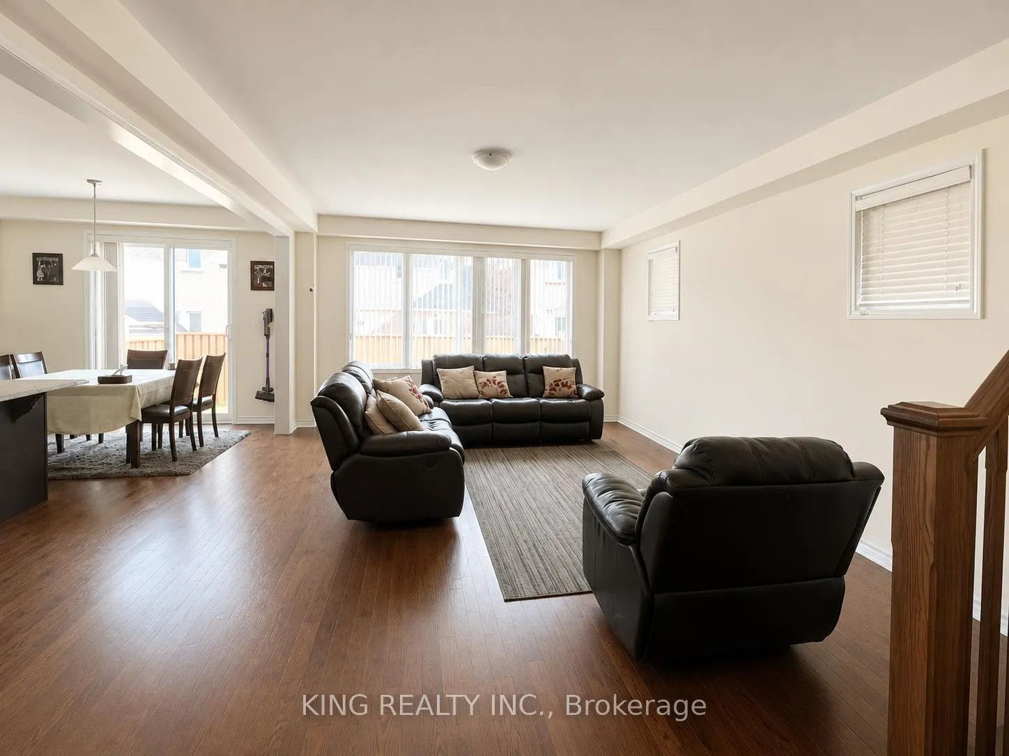 Photo 3 of Unit # Unit 1, 349 Grovehill Crescent, Kitchener — HOMEH
