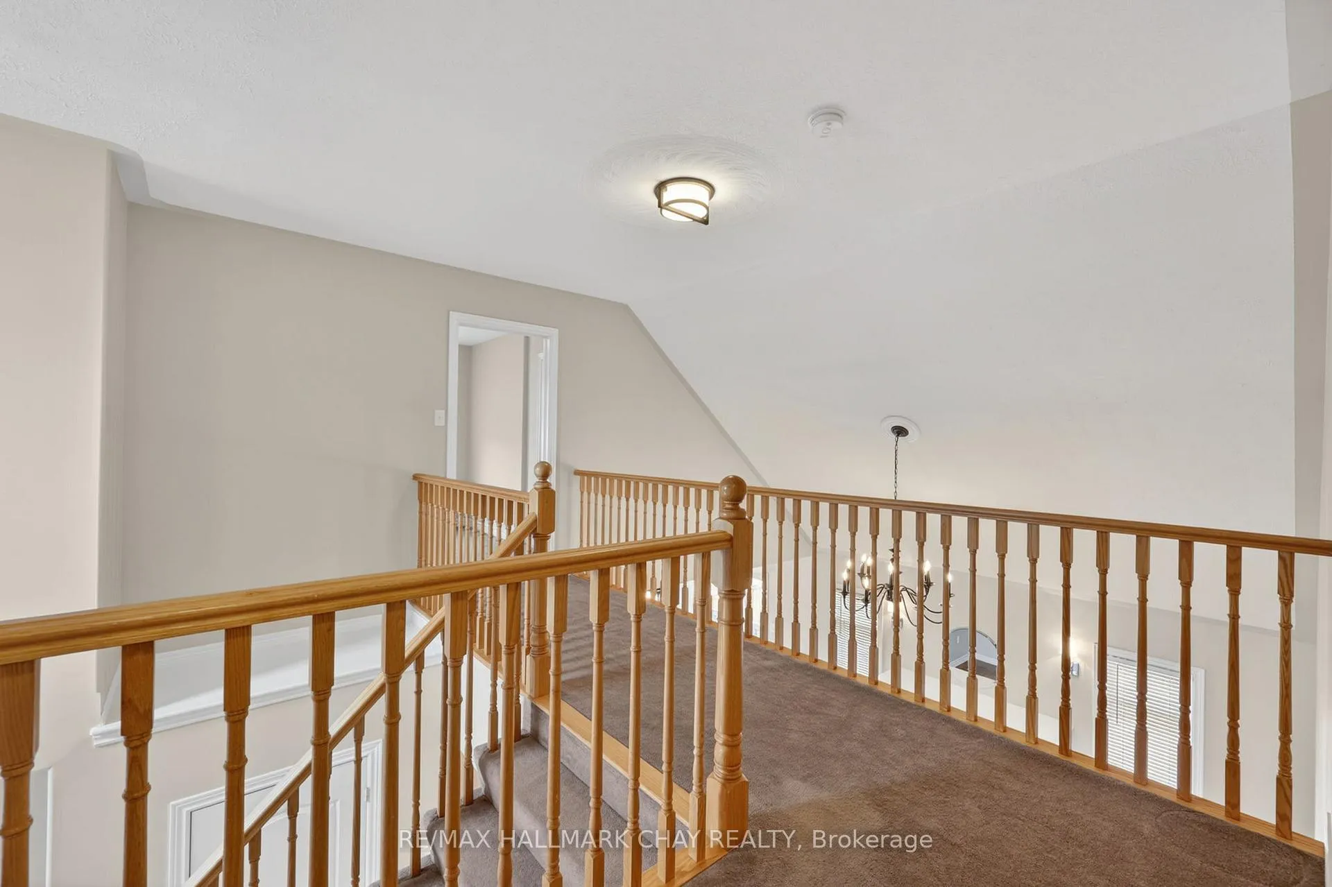 Photo 18 of 3198 Bass Lake Side Road E, Orillia — HOMEH