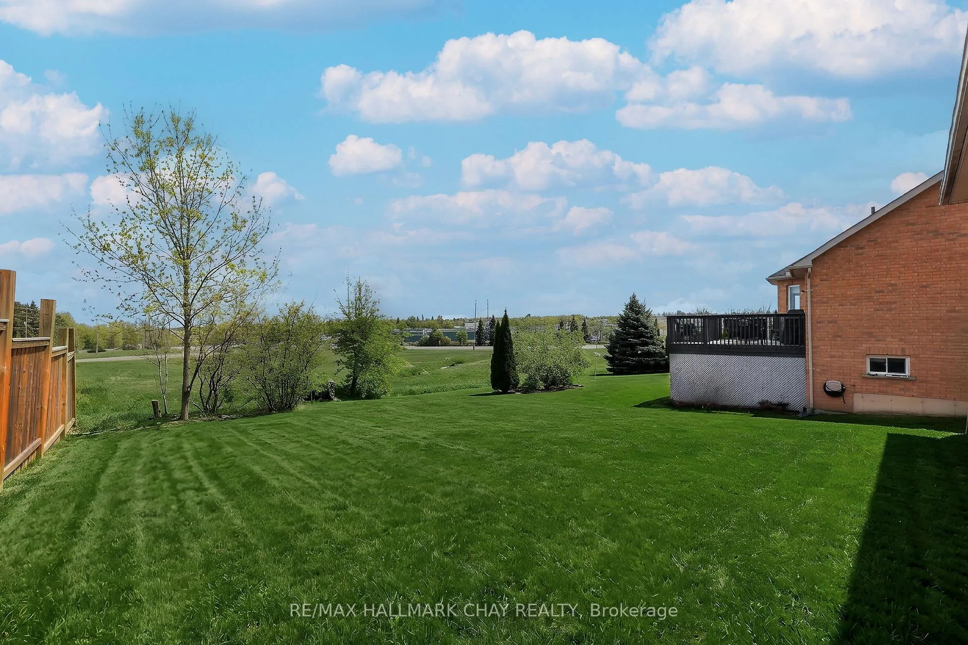 Photo 25 of 3198 Bass Lake Side Road E, Orillia — HOMEH