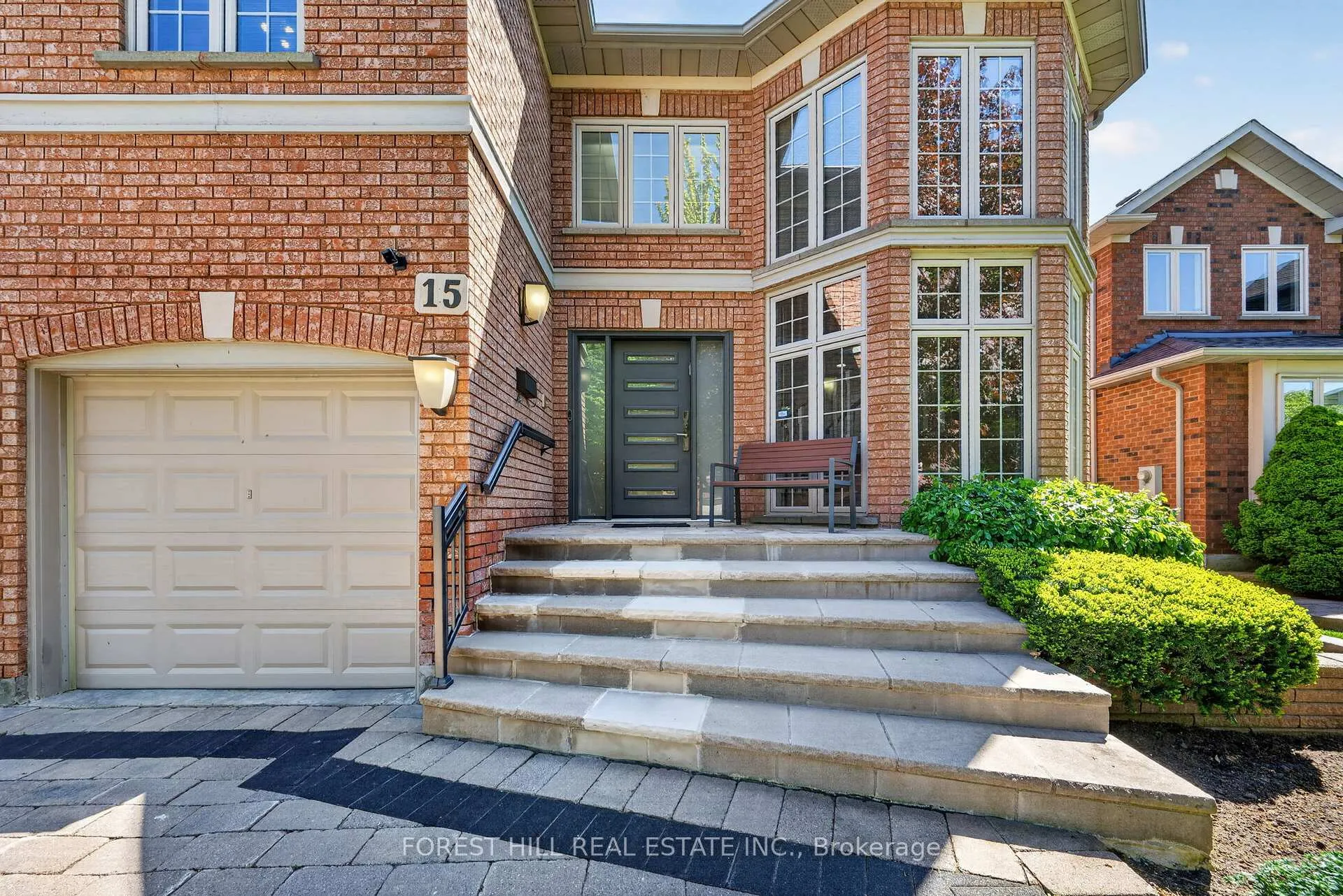 Photo 2 of 15 Palmerston Drive, Vaughan, Beverley Glen — HOMEH