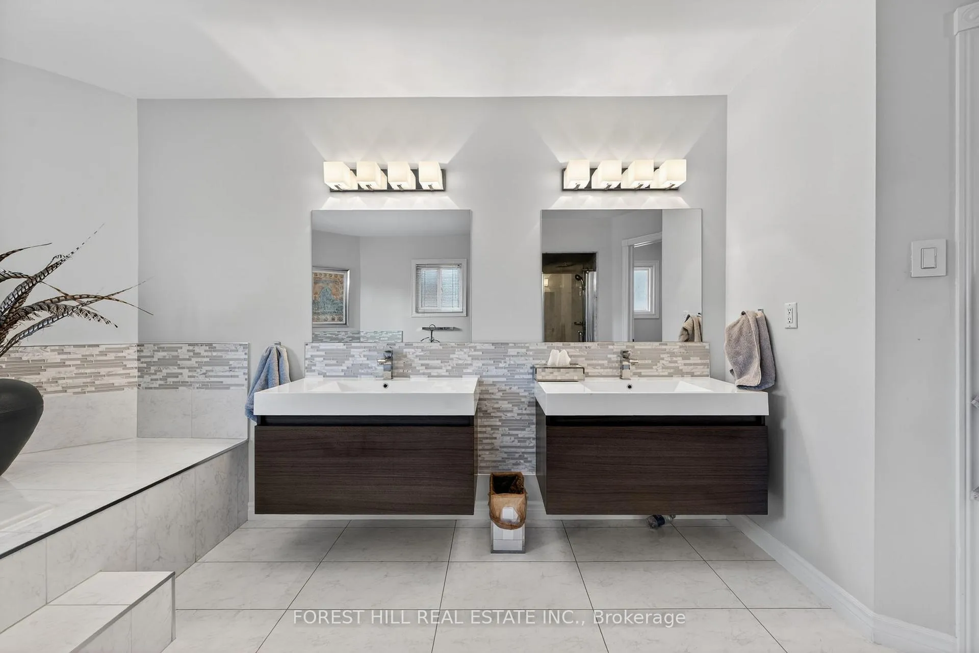 Photo 29 of 15 Palmerston Drive, Vaughan, Beverley Glen — HOMEH