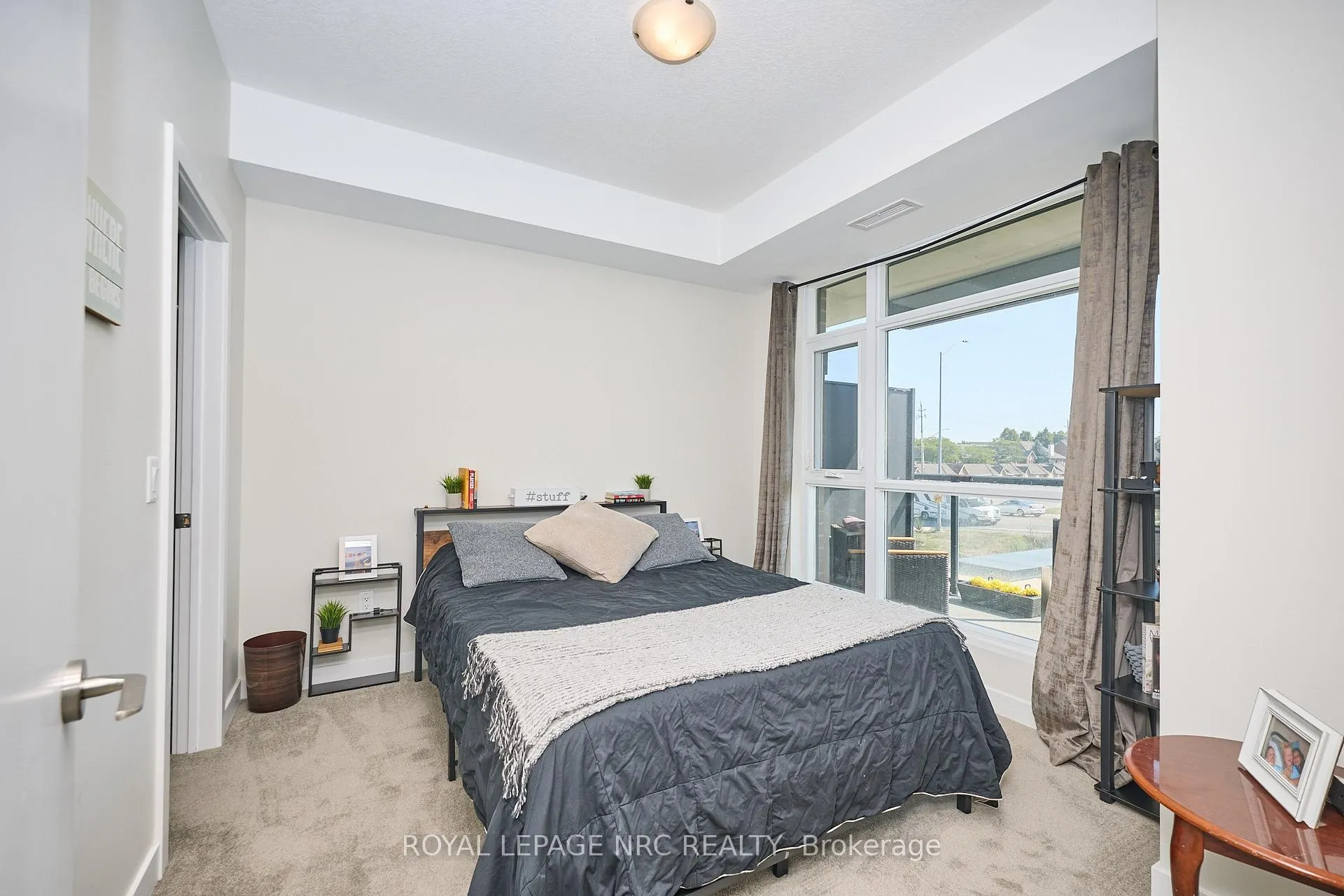 Photo 17 of Unit 221, 600 North Service Road, Hamilton, Lakeshore — HOMEH