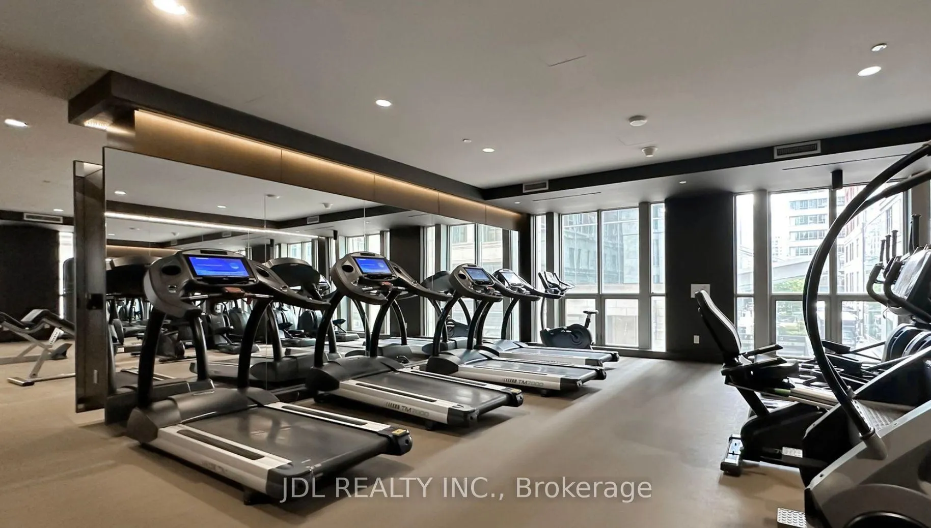 Photo 9 of Unit 1514, 70 Temperance Street, Toronto, Bay Street Corridor — HOMEH