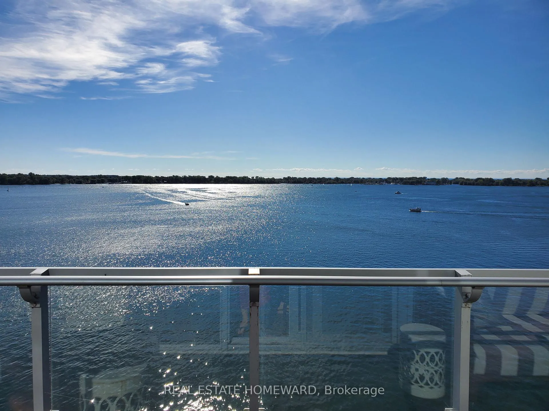 Photo 6 of Unit 1015, 29 Queens Quay E, Toronto, Waterfront Communities — HOMEH
