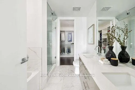 Photo 24 of Unit 1015, 29 Queens Quay E, Toronto, Waterfront Communities — HOMEH