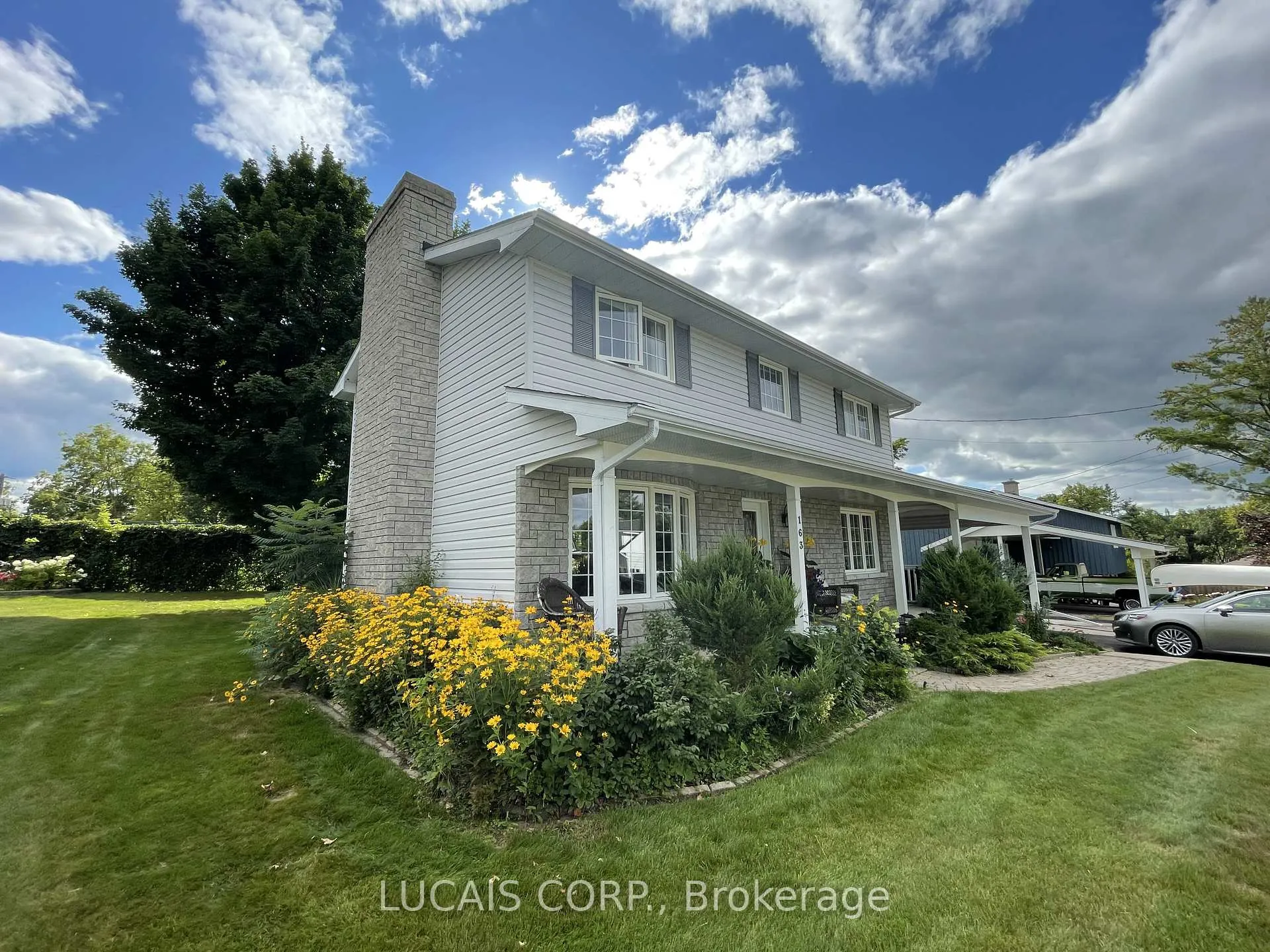 Photo 1 of 163 Stevenson Crescent, Renfrew — HOMEH