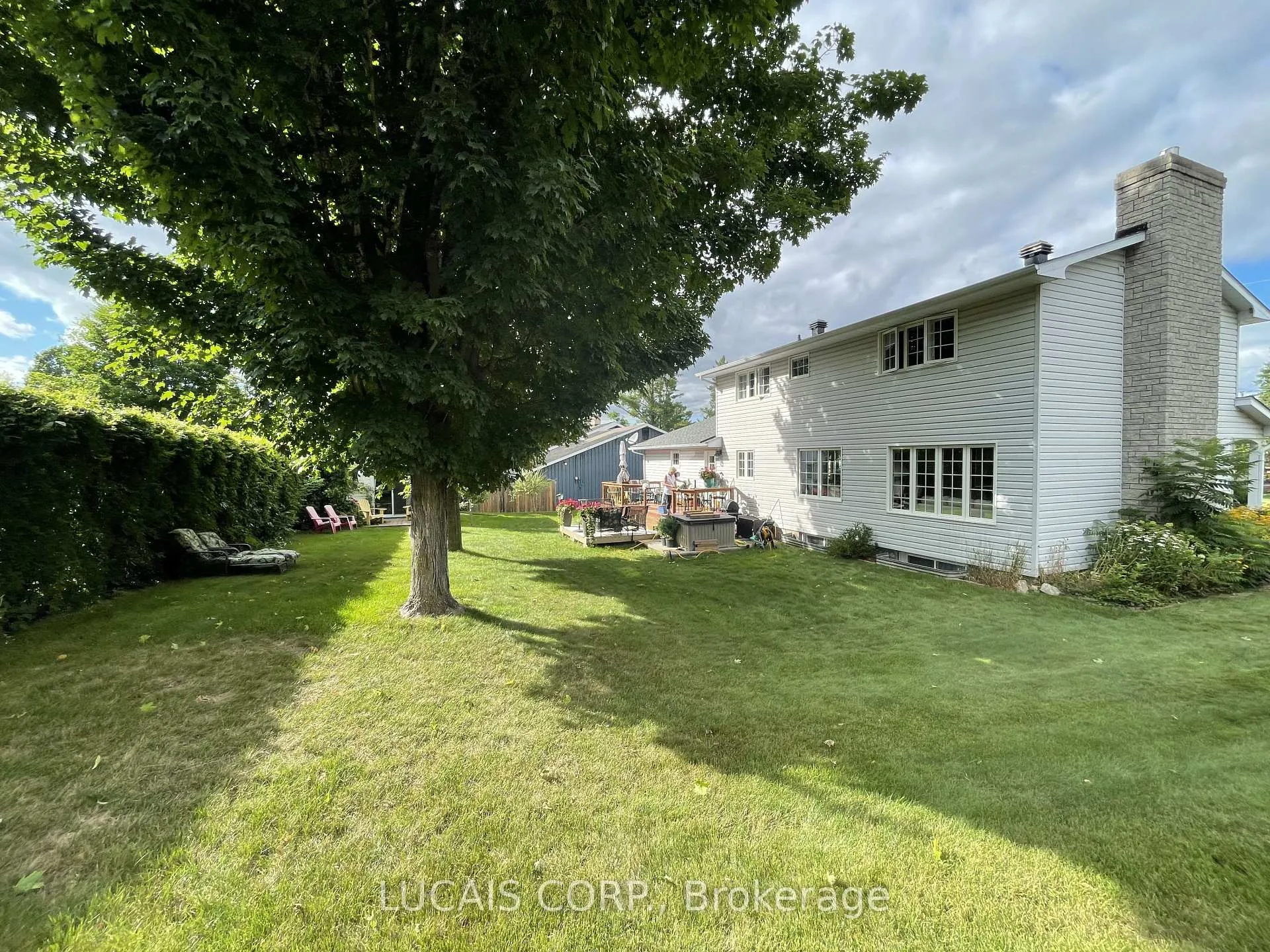 Photo 7 of 163 Stevenson Crescent, Renfrew — HOMEH