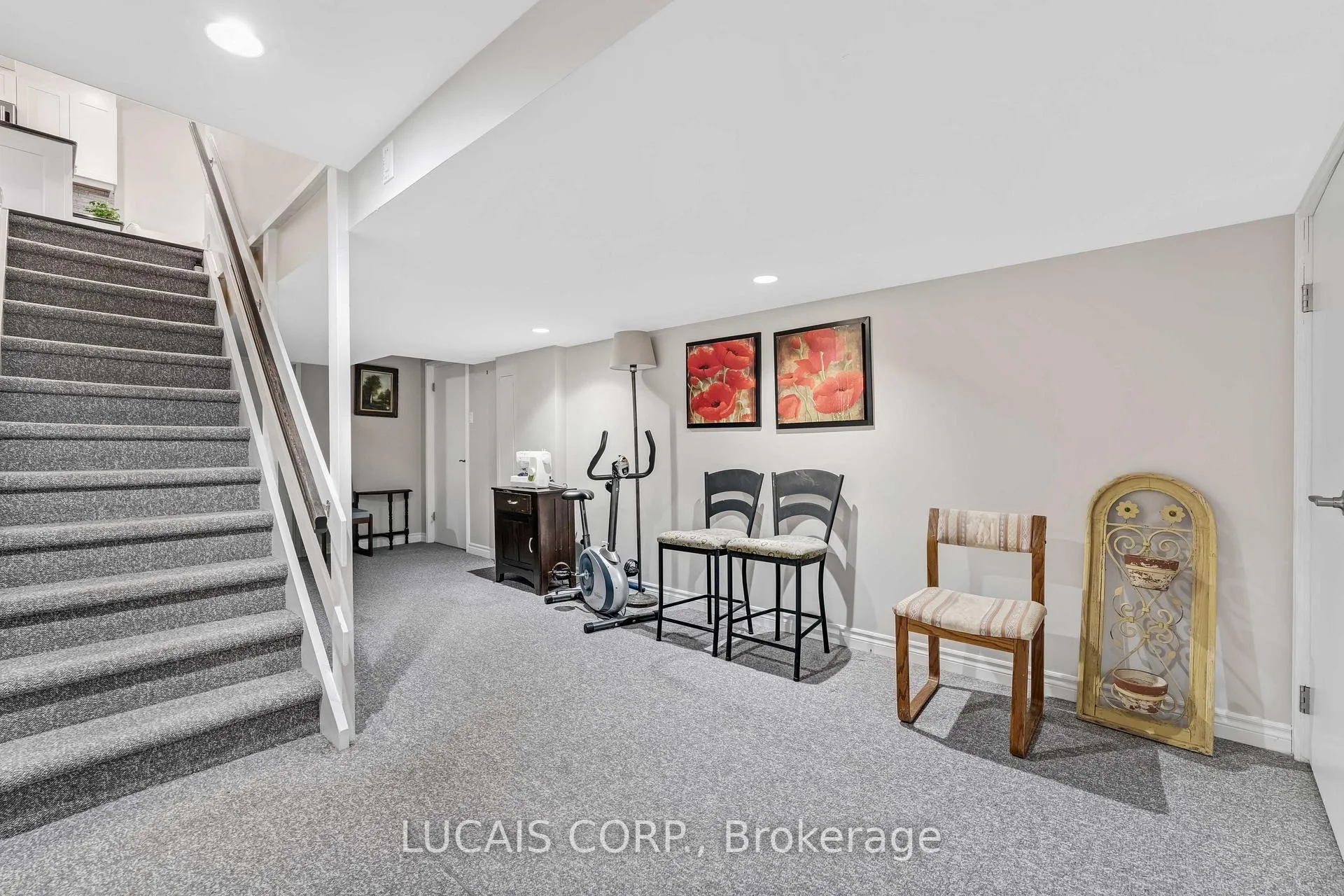 Photo 26 of 163 Stevenson Crescent, Renfrew — HOMEH
