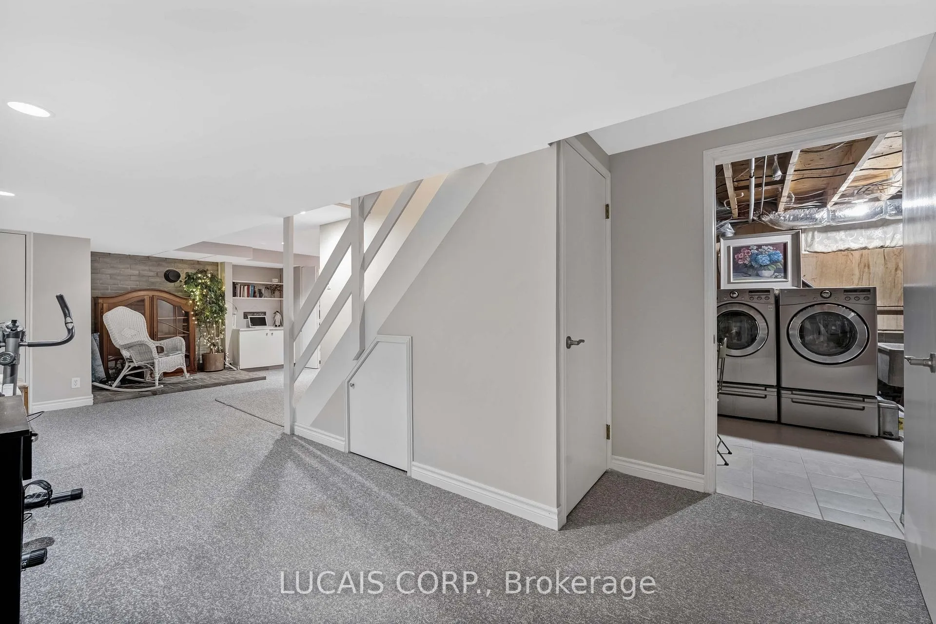 Photo 27 of 163 Stevenson Crescent, Renfrew — HOMEH