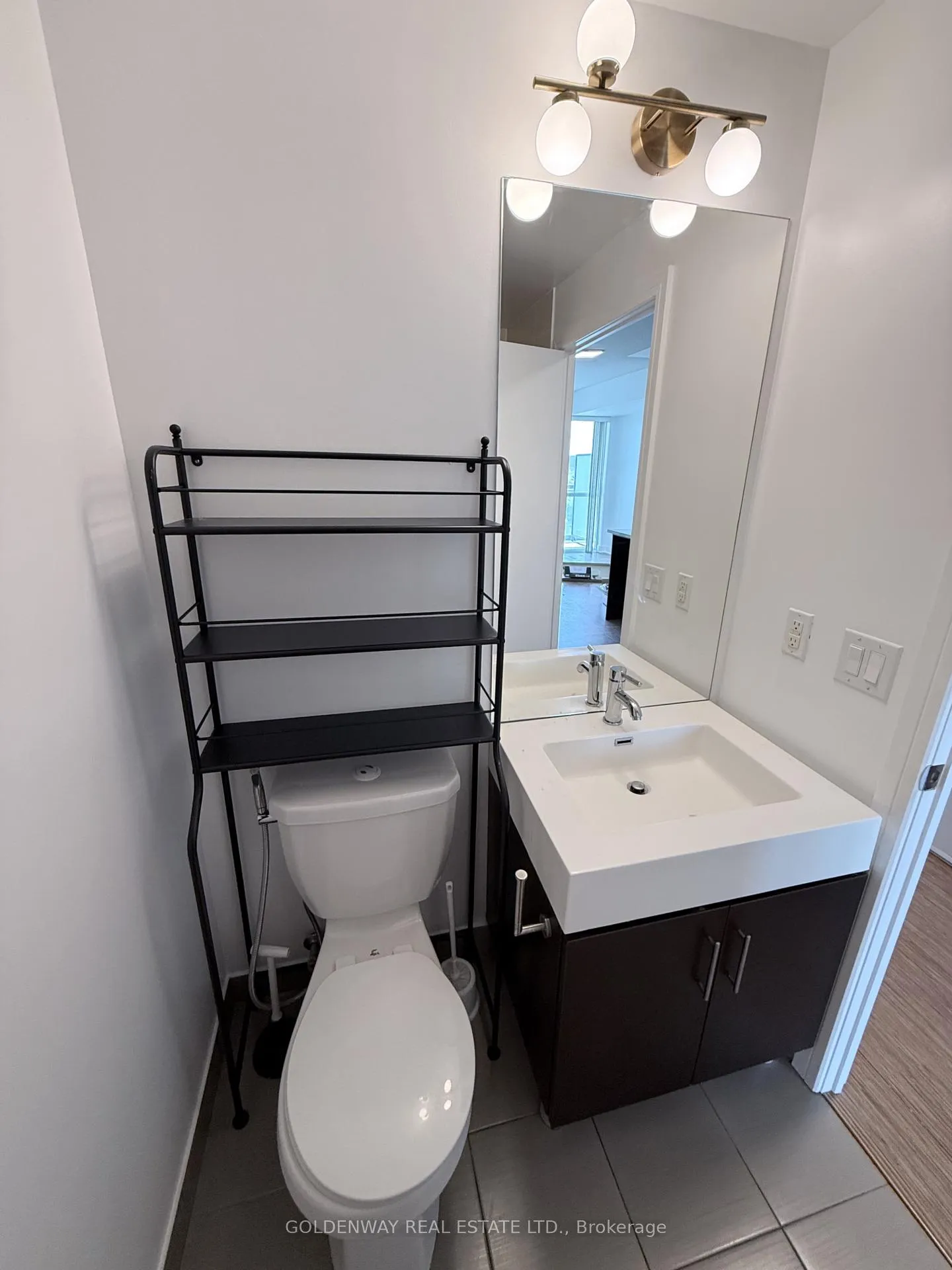 Photo 5 of Unit 527, 35 Brian Peck Crescent, Toronto, Thorncliffe Park — HOMEH