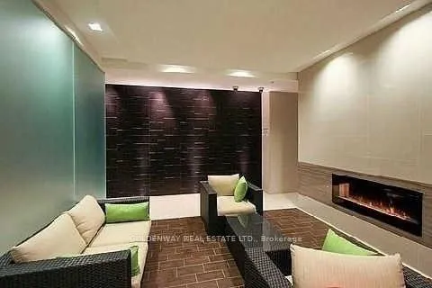 Photo 10 of Unit 527, 35 Brian Peck Crescent, Toronto, Thorncliffe Park — HOMEH