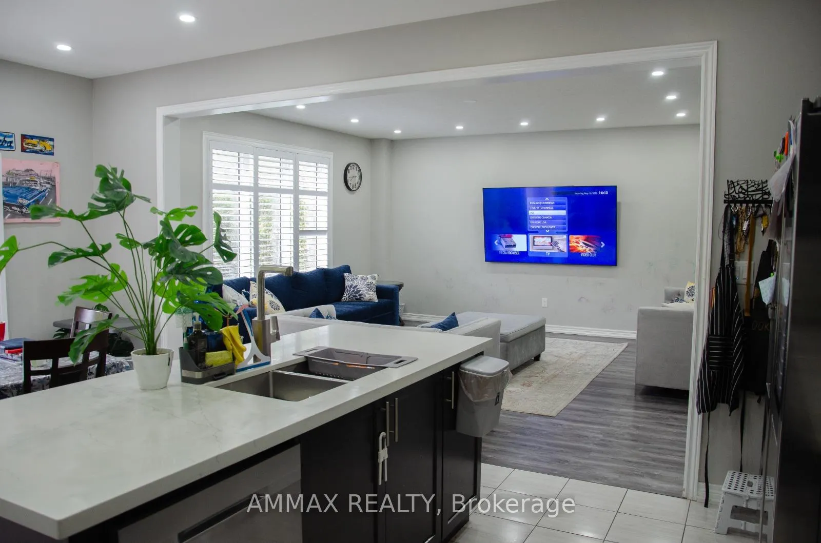 Photo 9 of 261 Bruce Cameron Drive, Clarington, Bowmanville — HOMEH