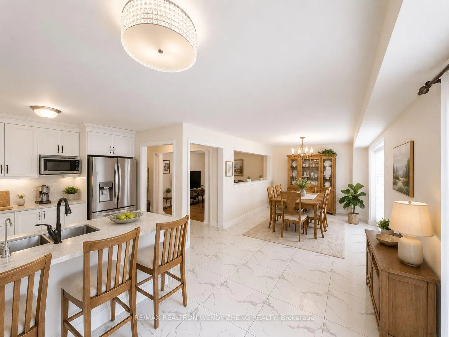 Photo 5 of 106 Domingo Street, Vaughan, Vellore Village — HOMEH