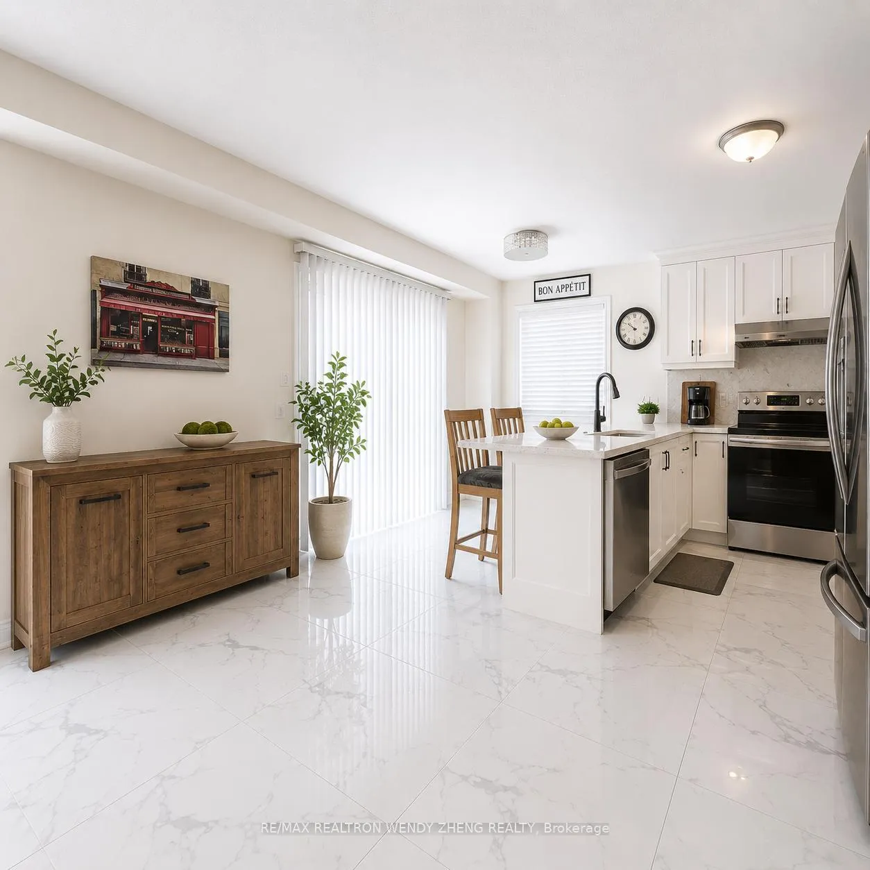 Photo 6 of 106 Domingo Street, Vaughan, Vellore Village — HOMEH