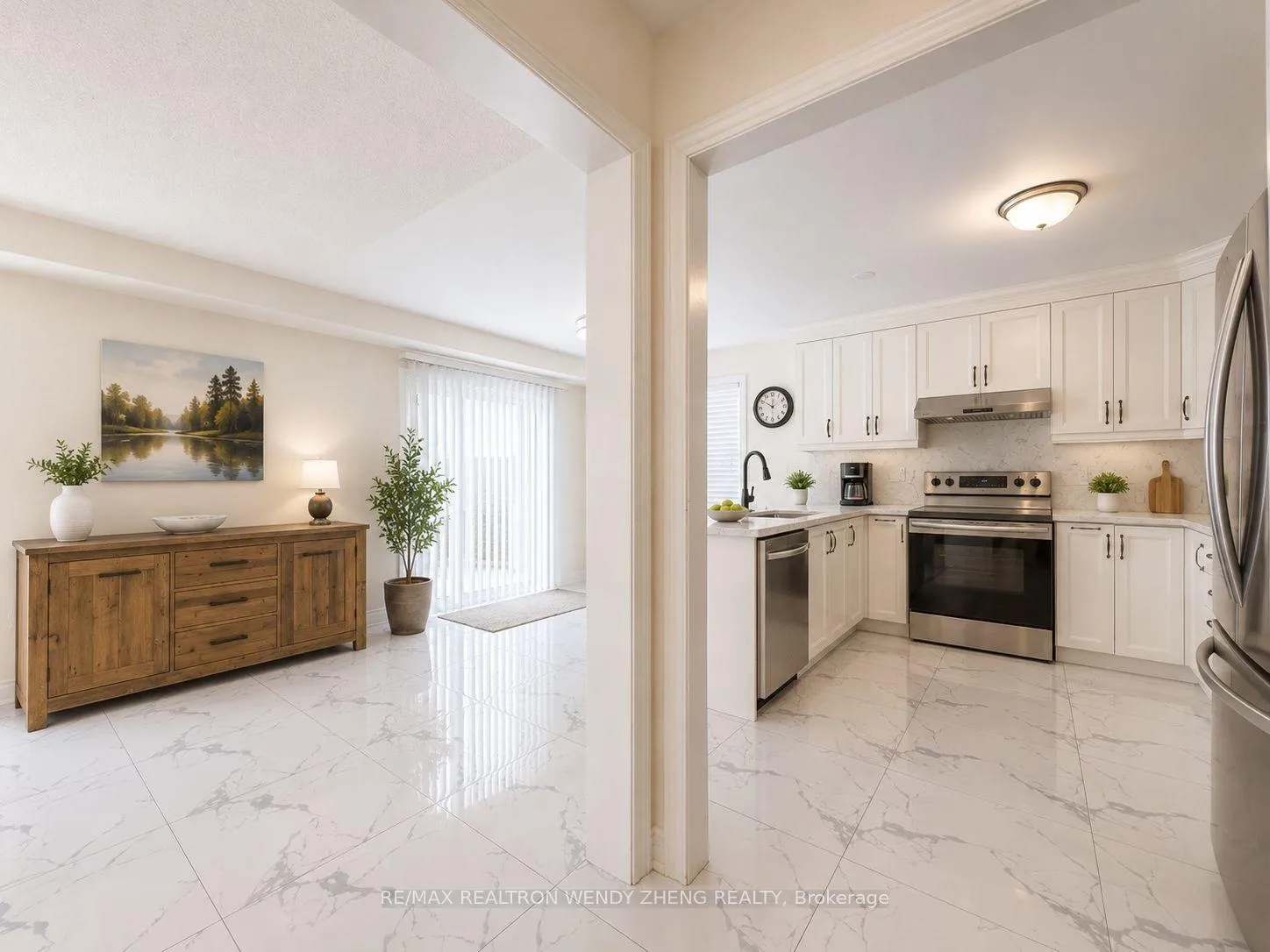 Photo 11 of 106 Domingo Street, Vaughan, Vellore Village — HOMEH