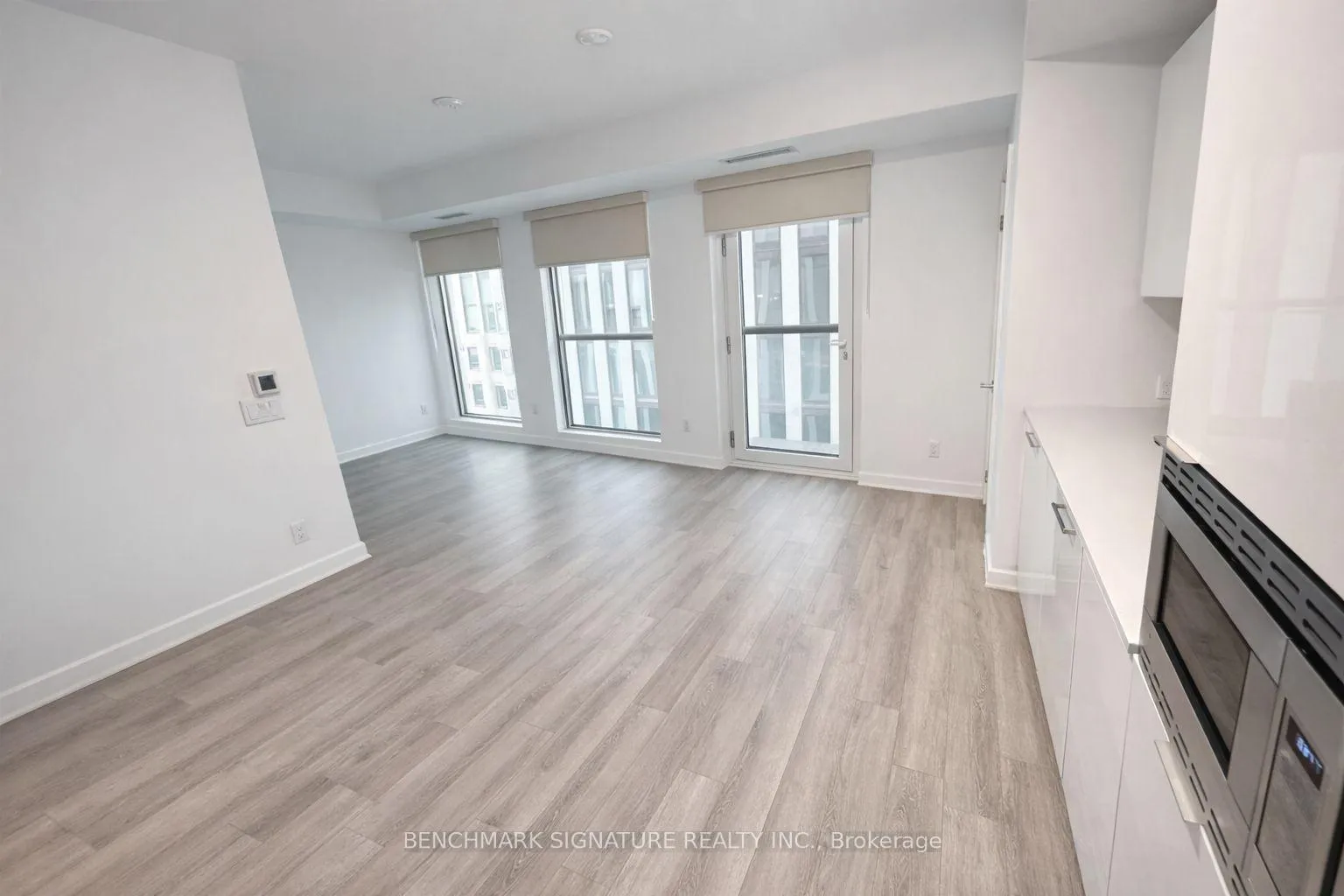 Photo 2 of Unit 517, 121 Saint Patrick Street, Toronto, Kensington-Chinatown — HOMEH