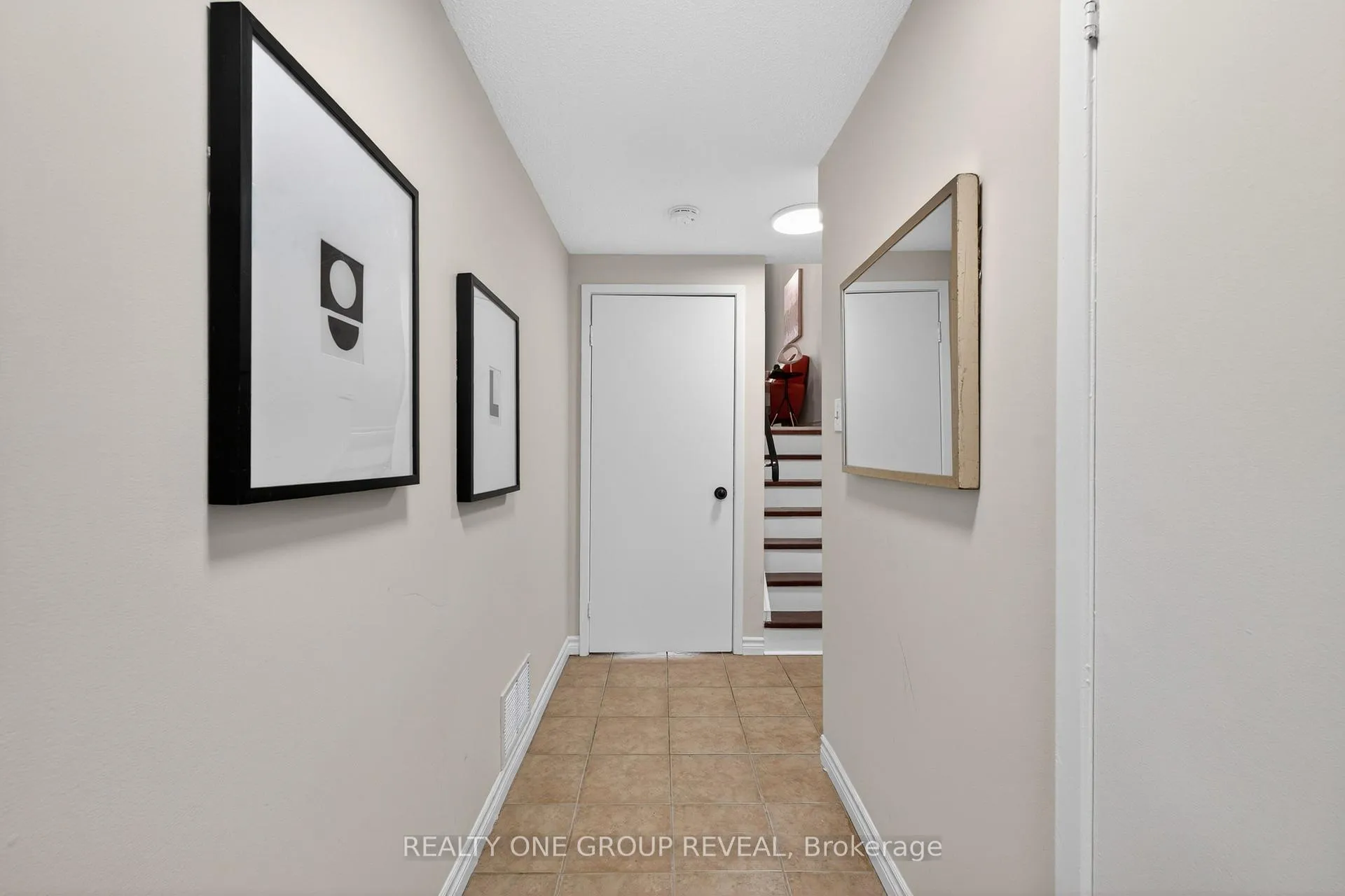Photo 2 of Unit 9, 443 Manse Road, Scarborough, West Hill — HOMEH