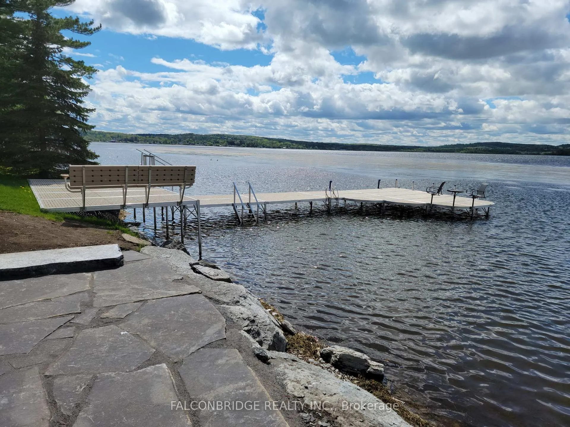Photo 8 of 7540 Bamsey Drive N, Hamilton Township, Rural Hamilton — HOMEH