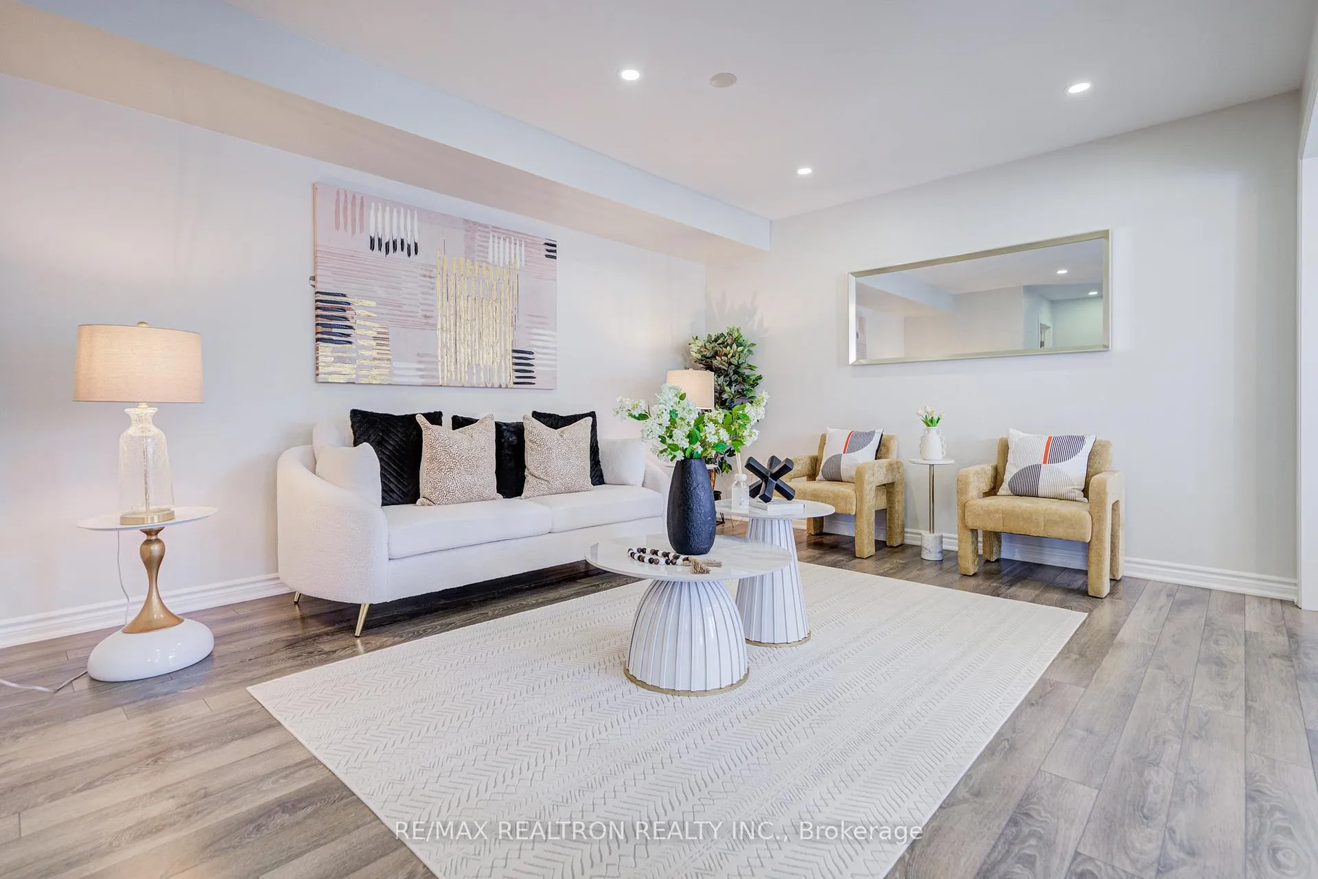 Photo 1 of 1020 Dragonfly Avenue, Pickering, Rural Pickering — HOMEH