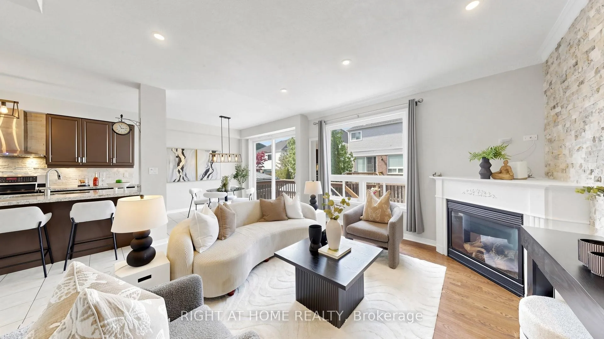 Photo 9 of 22 Byram Downs Street, Ajax, Central East — HOMEH