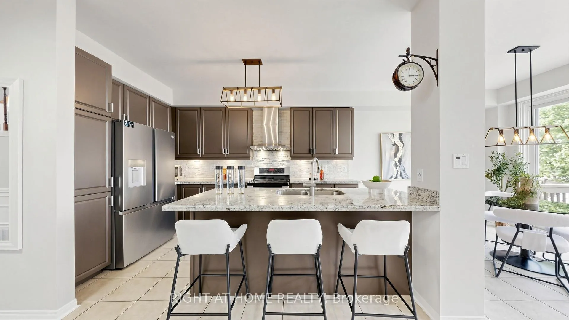 Photo 13 of 22 Byram Downs Street, Ajax, Central East — HOMEH