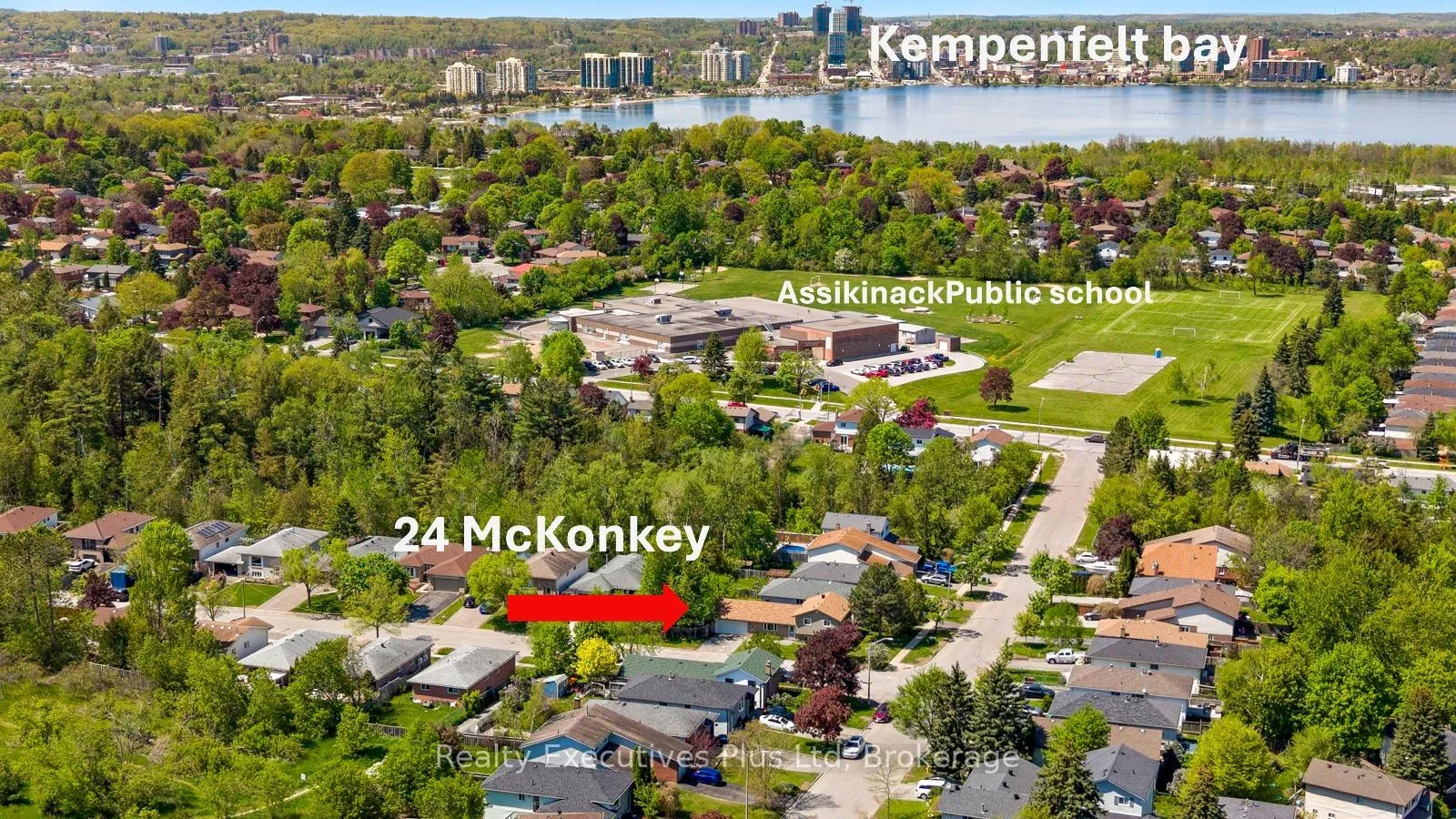 Photo 2 of 24 McConkey Place, Barrie, Allandale Heights — HOMEH