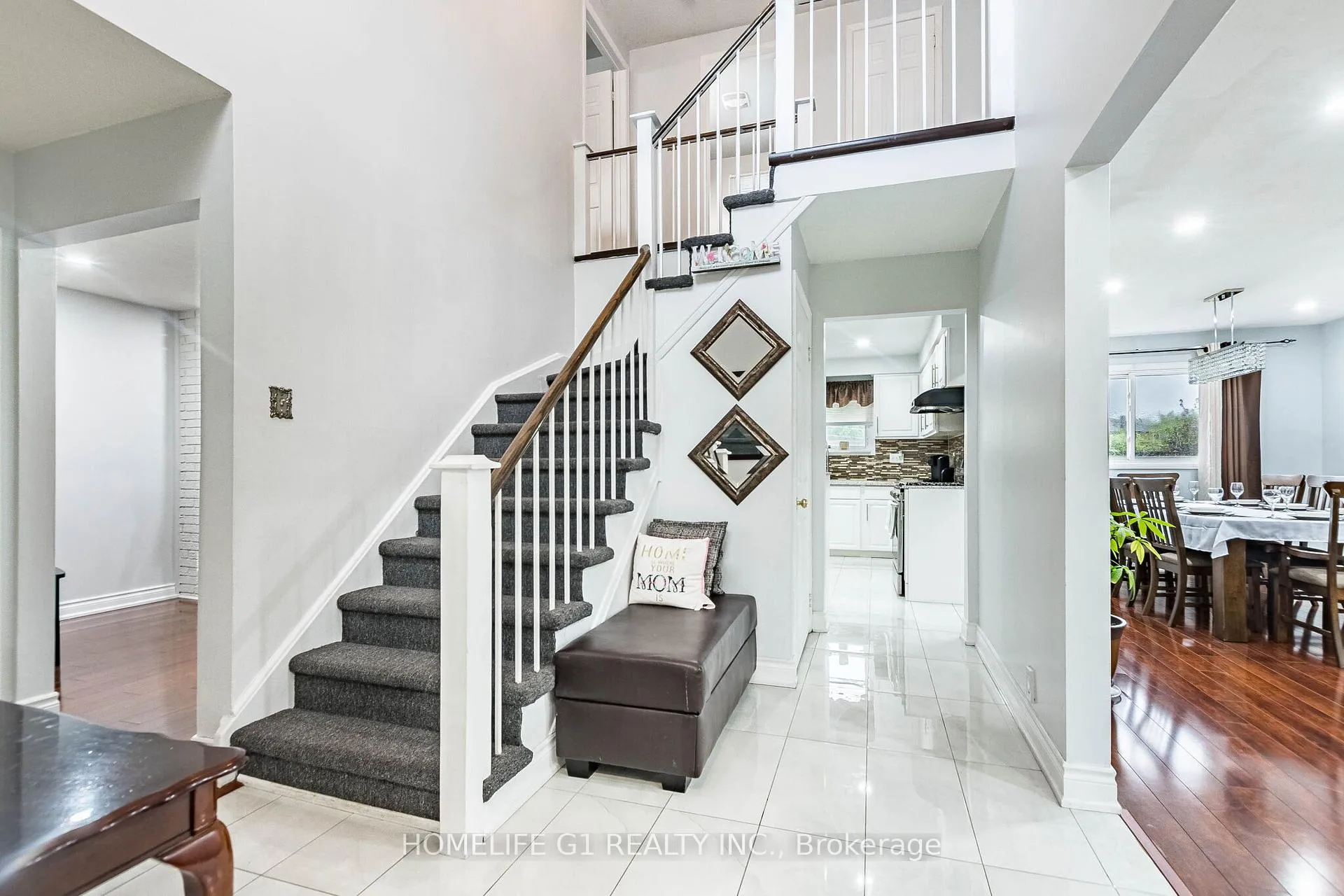 Photo 7 of 92 Reynier Drive, Brampton, Heart Lake East — HOMEH