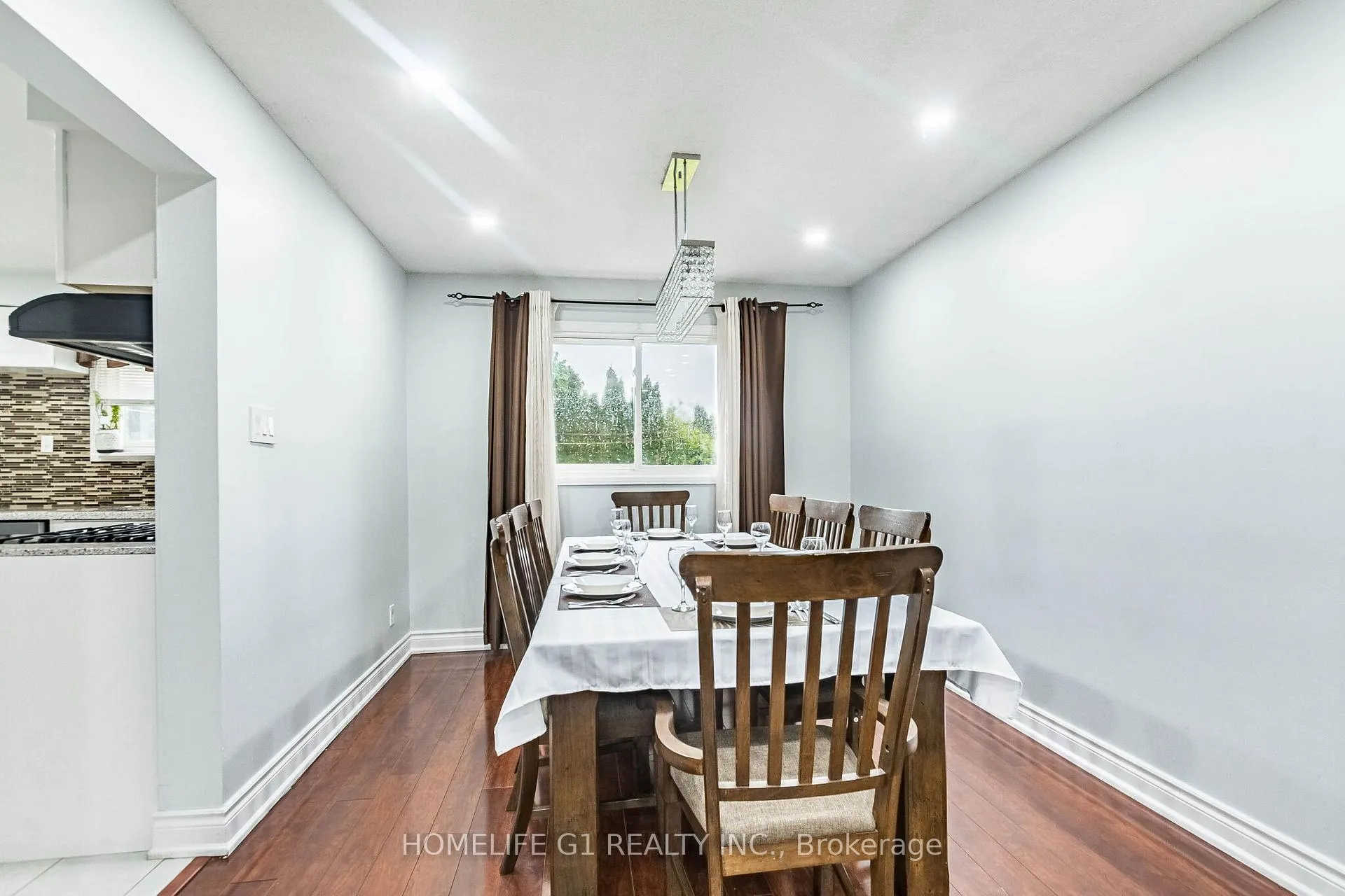 Photo 12 of 92 Reynier Drive, Brampton, Heart Lake East — HOMEH