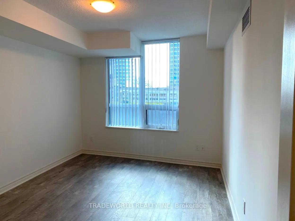 Photo 7 of Unit 727, 25 Lower Simcoe Street, Toronto, Waterfront Communities — HOMEH