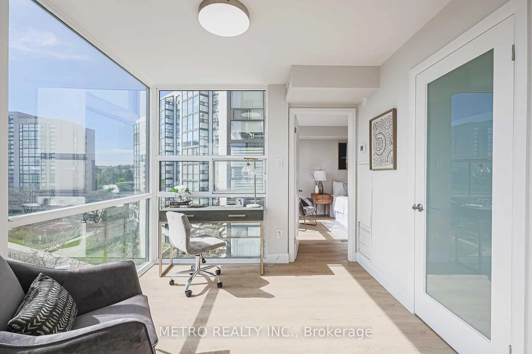 Photo 13 of Unit 706, 30 Harding Boulevard, Richmond Hill, Harding — HOMEH