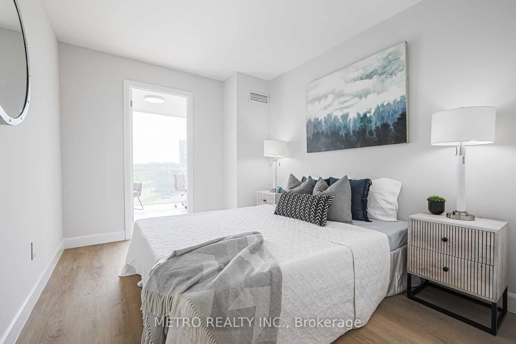 Photo 16 of Unit 706, 30 Harding Boulevard, Richmond Hill, Harding — HOMEH