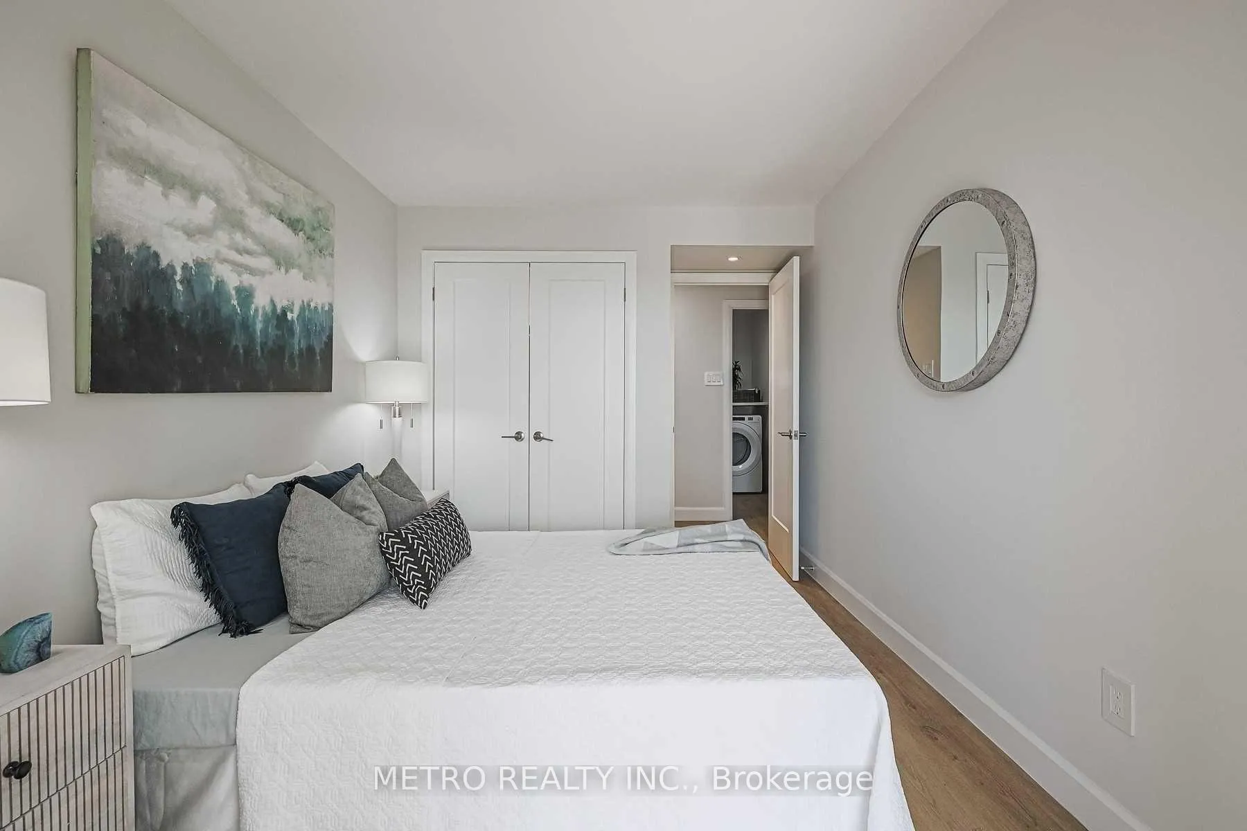 Photo 17 of Unit 706, 30 Harding Boulevard, Richmond Hill, Harding — HOMEH