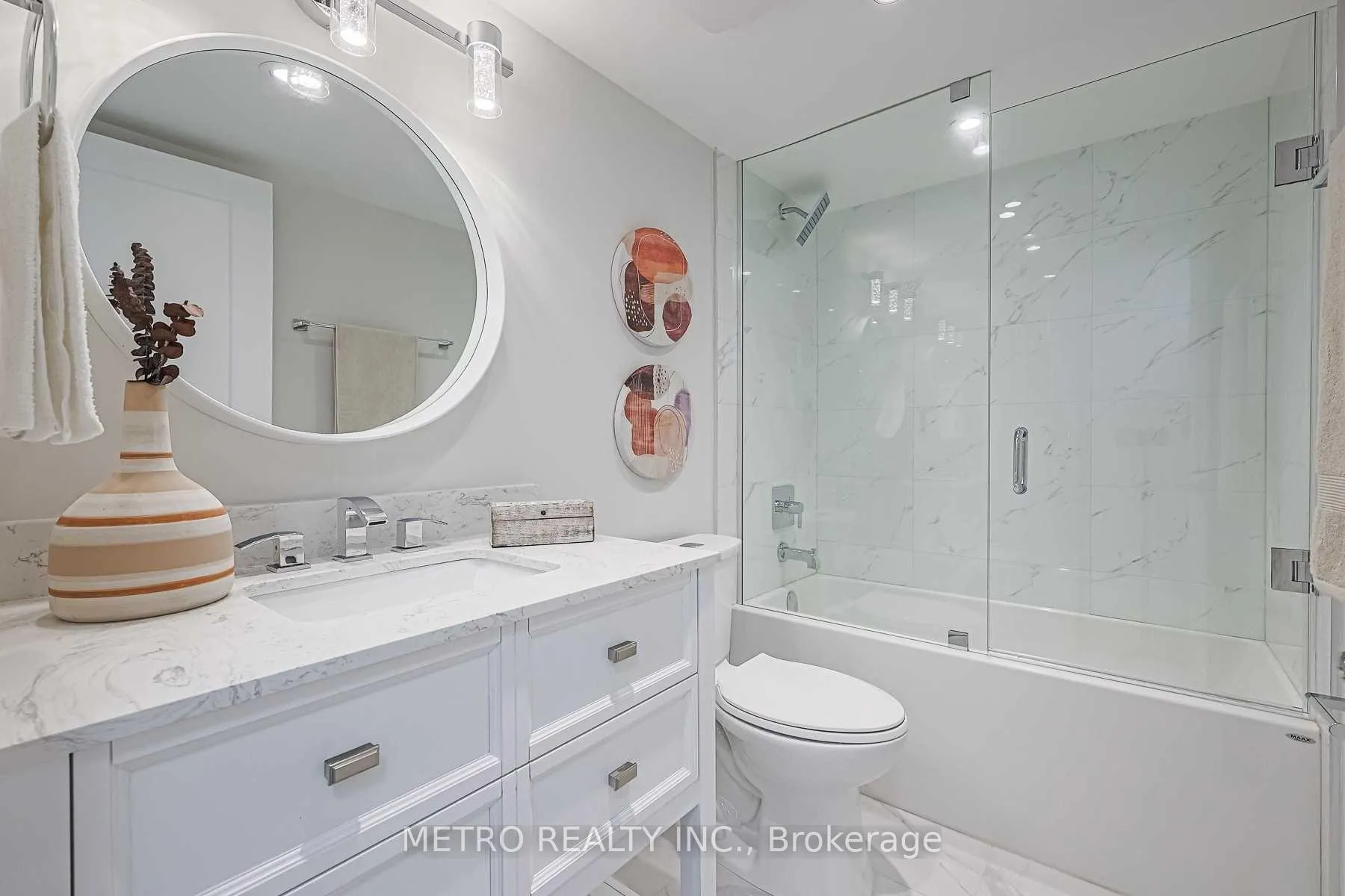 Photo 18 of Unit 706, 30 Harding Boulevard, Richmond Hill, Harding — HOMEH