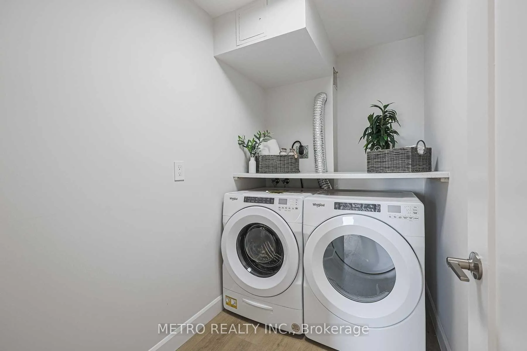 Photo 25 of Unit 706, 30 Harding Boulevard, Richmond Hill, Harding — HOMEH