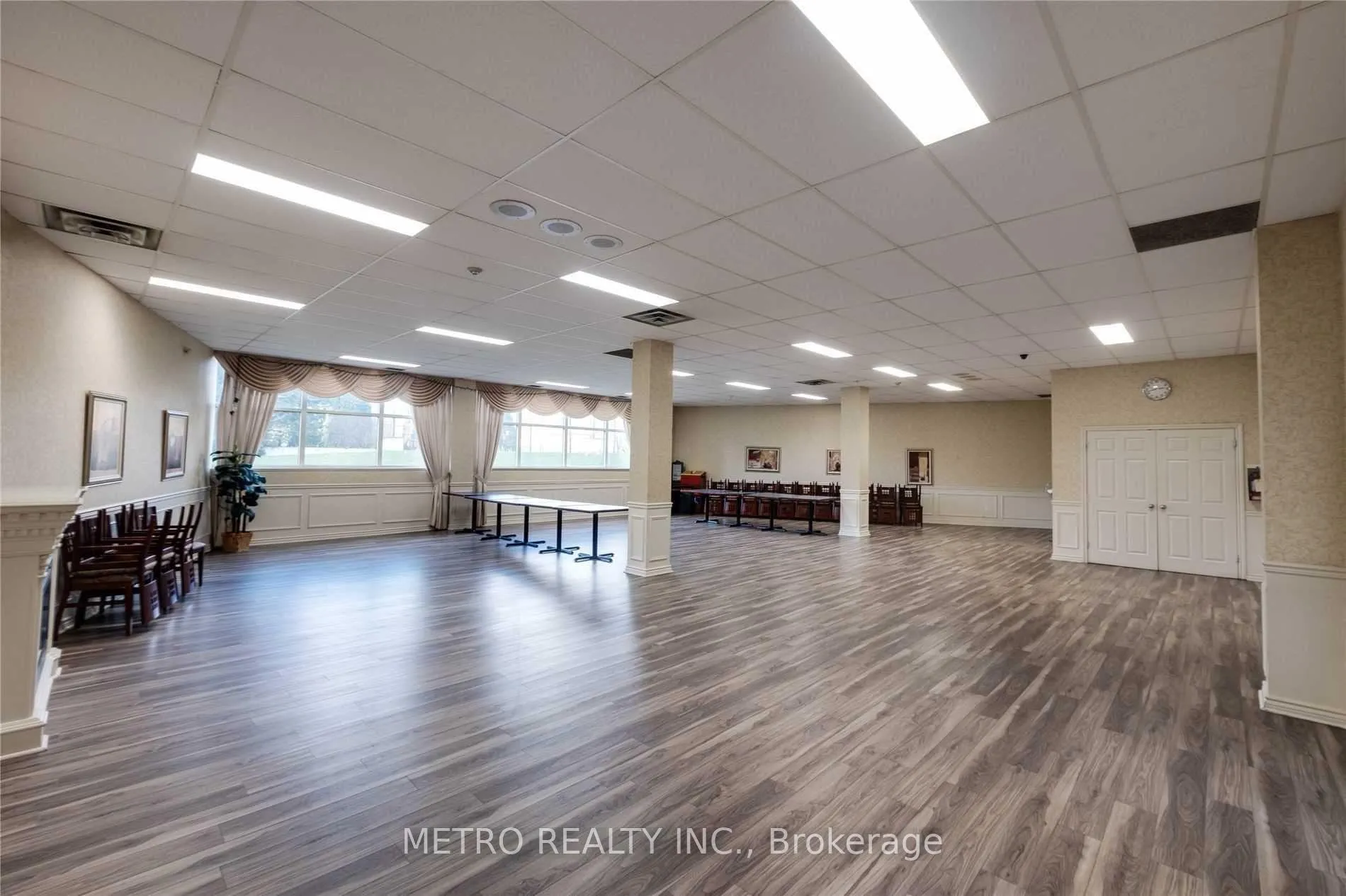 Photo 39 of Unit 706, 30 Harding Boulevard, Richmond Hill, Harding — HOMEH