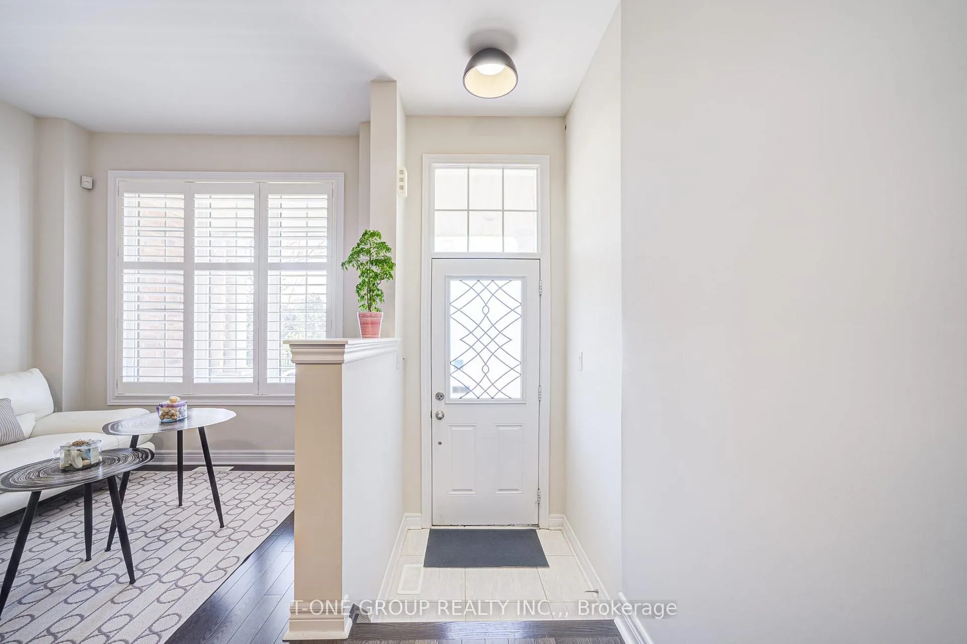 Photo 5 of 42 Christian Ritter Drive, Markham, Berczy — HOMEH