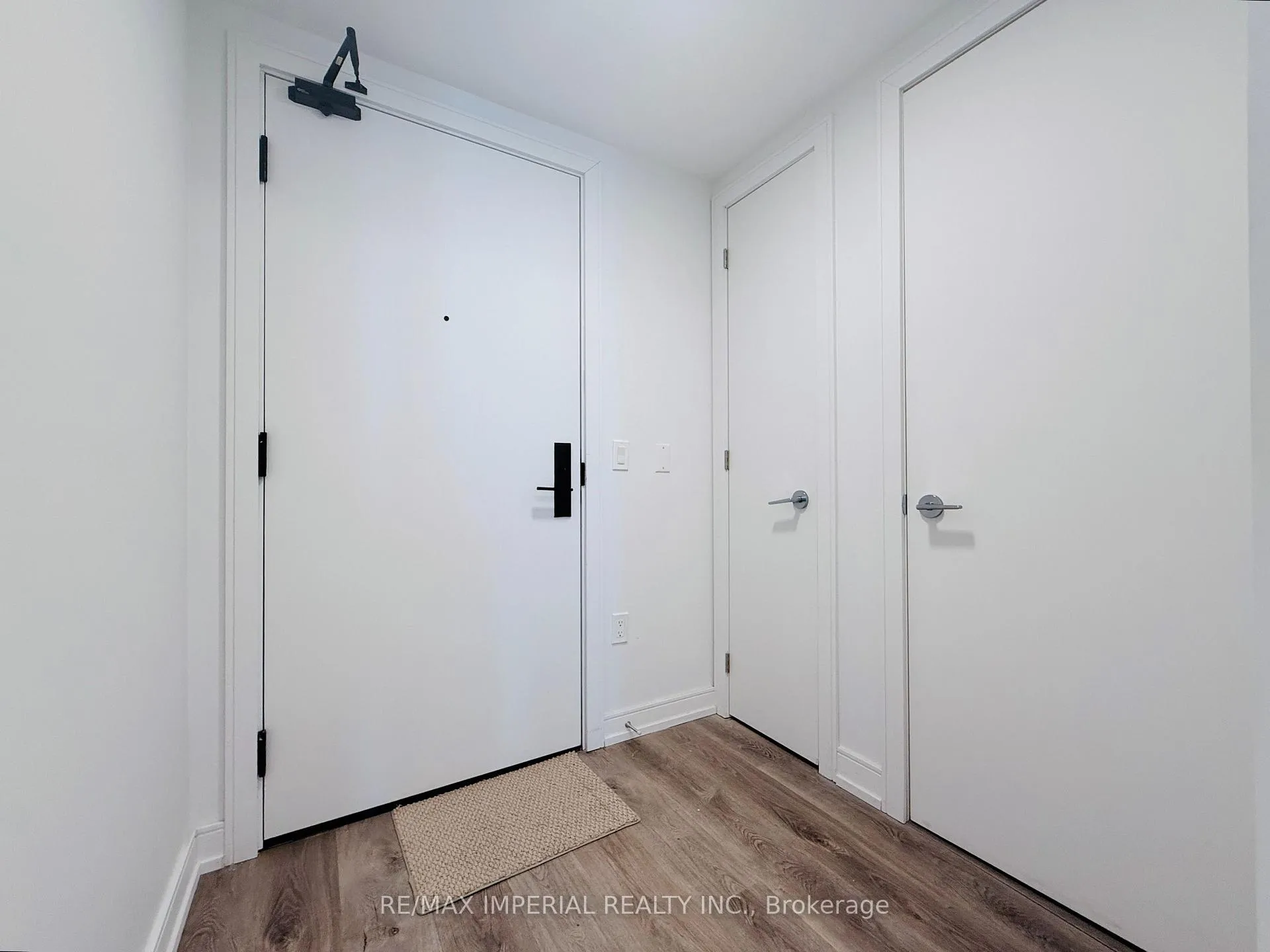 Photo 3 of Unit 816, 1 Jarvis Street, Hamilton, Beasley — HOMEH
