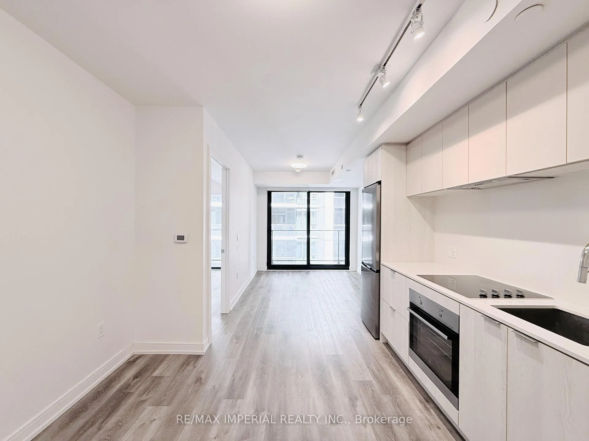 Photo 5 of Unit 816, 1 Jarvis Street, Hamilton, Beasley — HOMEH