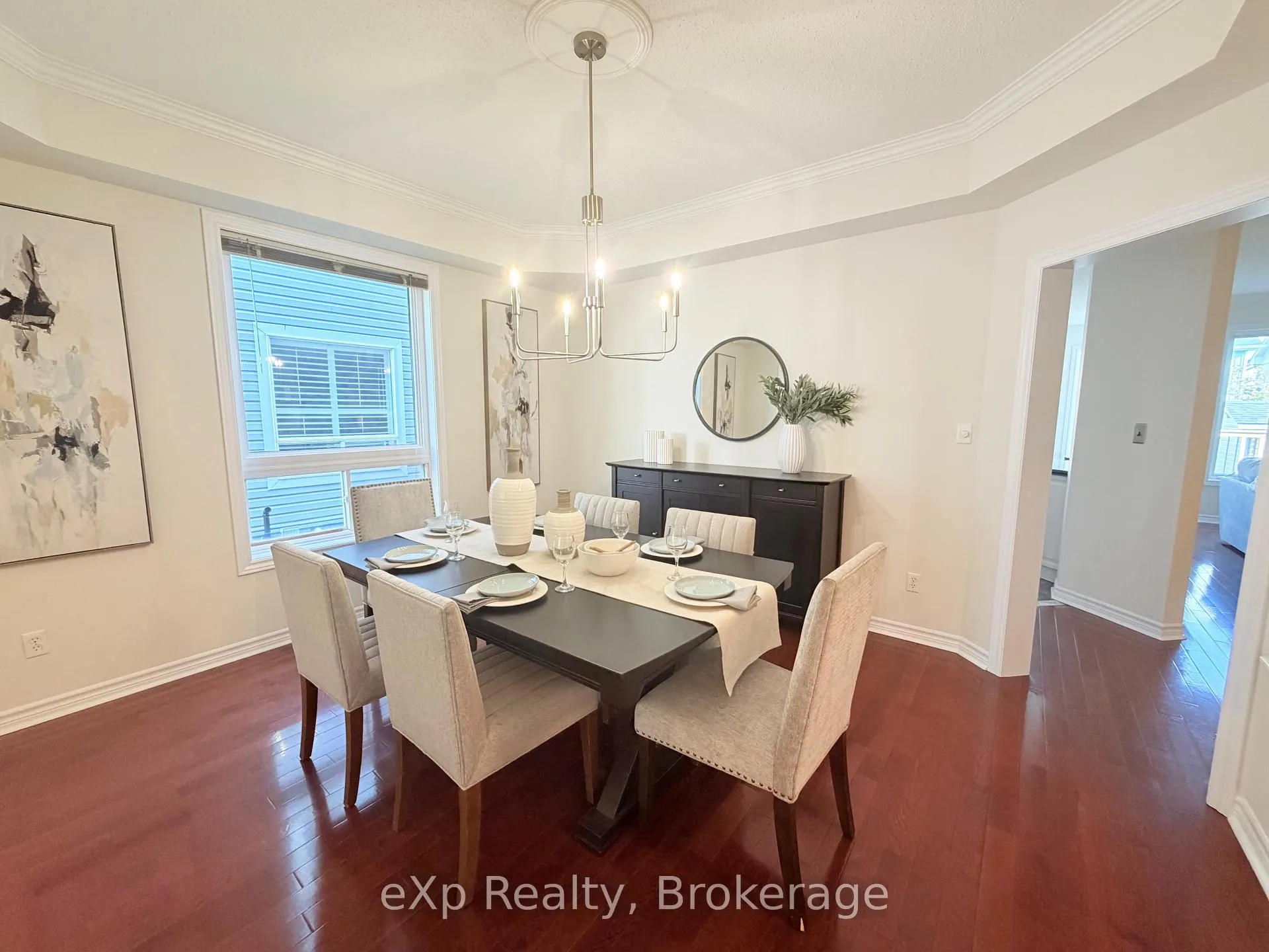 Photo 6 of 371 Carnwith Drive E, Whitby, Brooklin — HOMEH