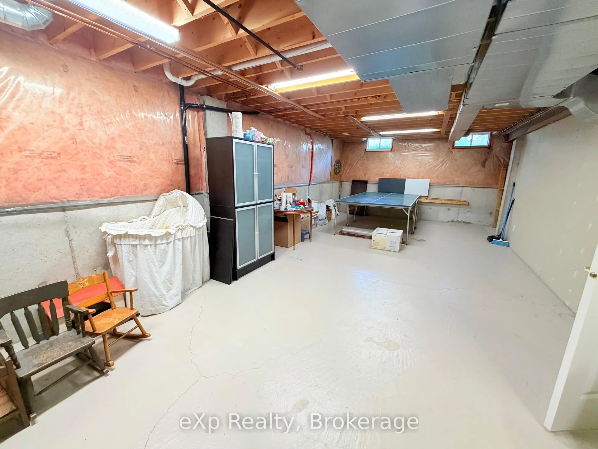 Photo 33 of 371 Carnwith Drive E, Whitby, Brooklin — HOMEH