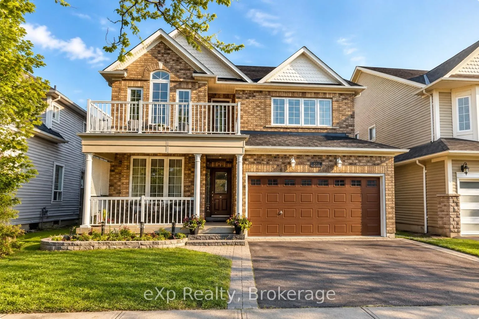 Photo 43 of 371 Carnwith Drive E, Whitby, Brooklin — HOMEH