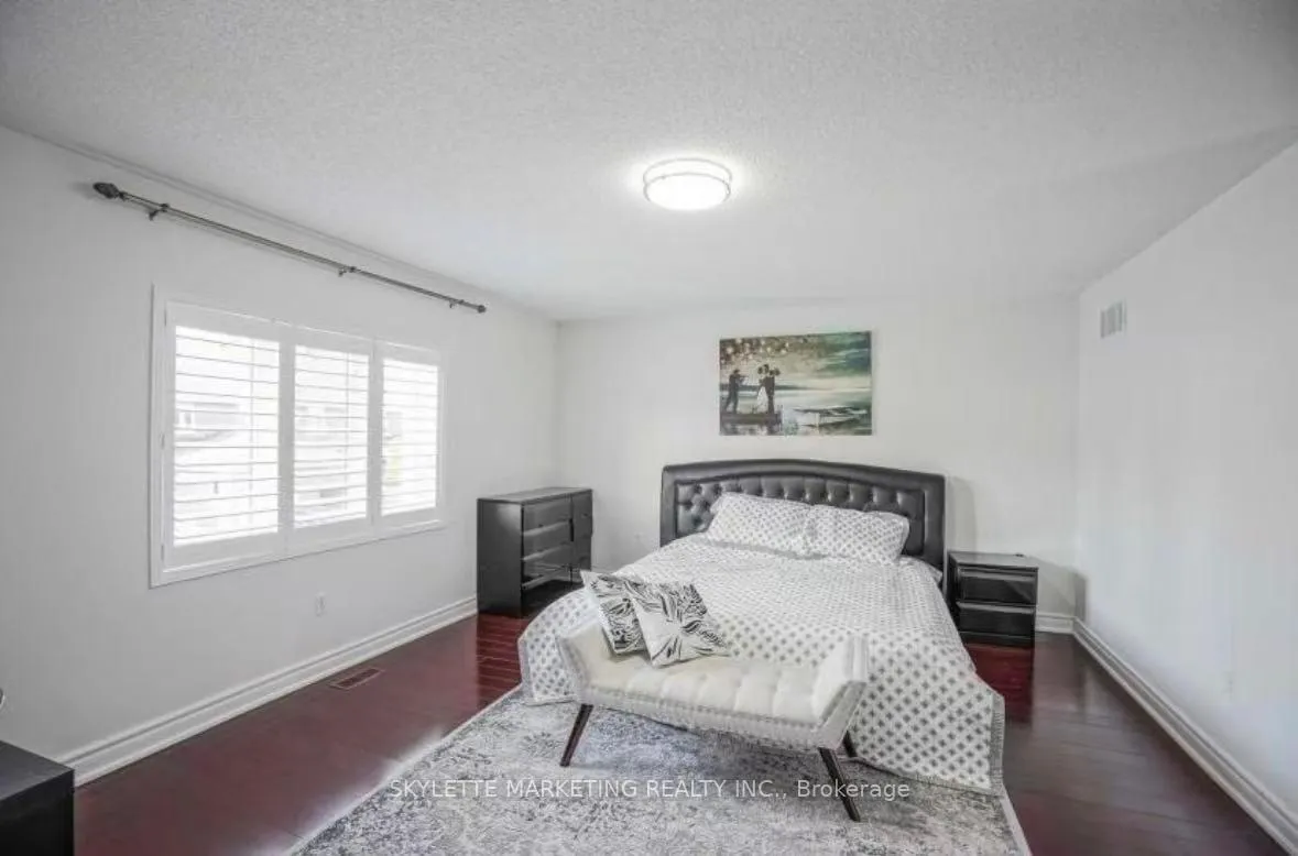 Photo 9 of 100 Emery Hill Boulevard, Markham, Berczy — HOMEH