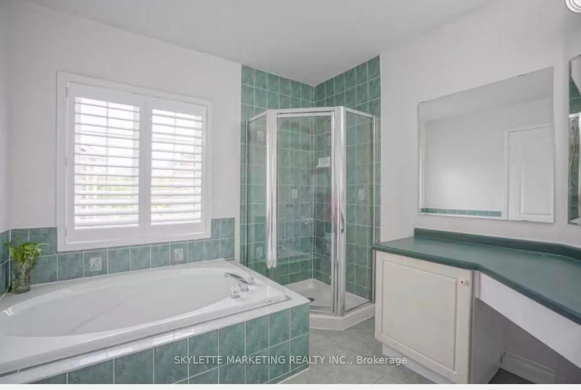 Photo 12 of 100 Emery Hill Boulevard, Markham, Berczy — HOMEH