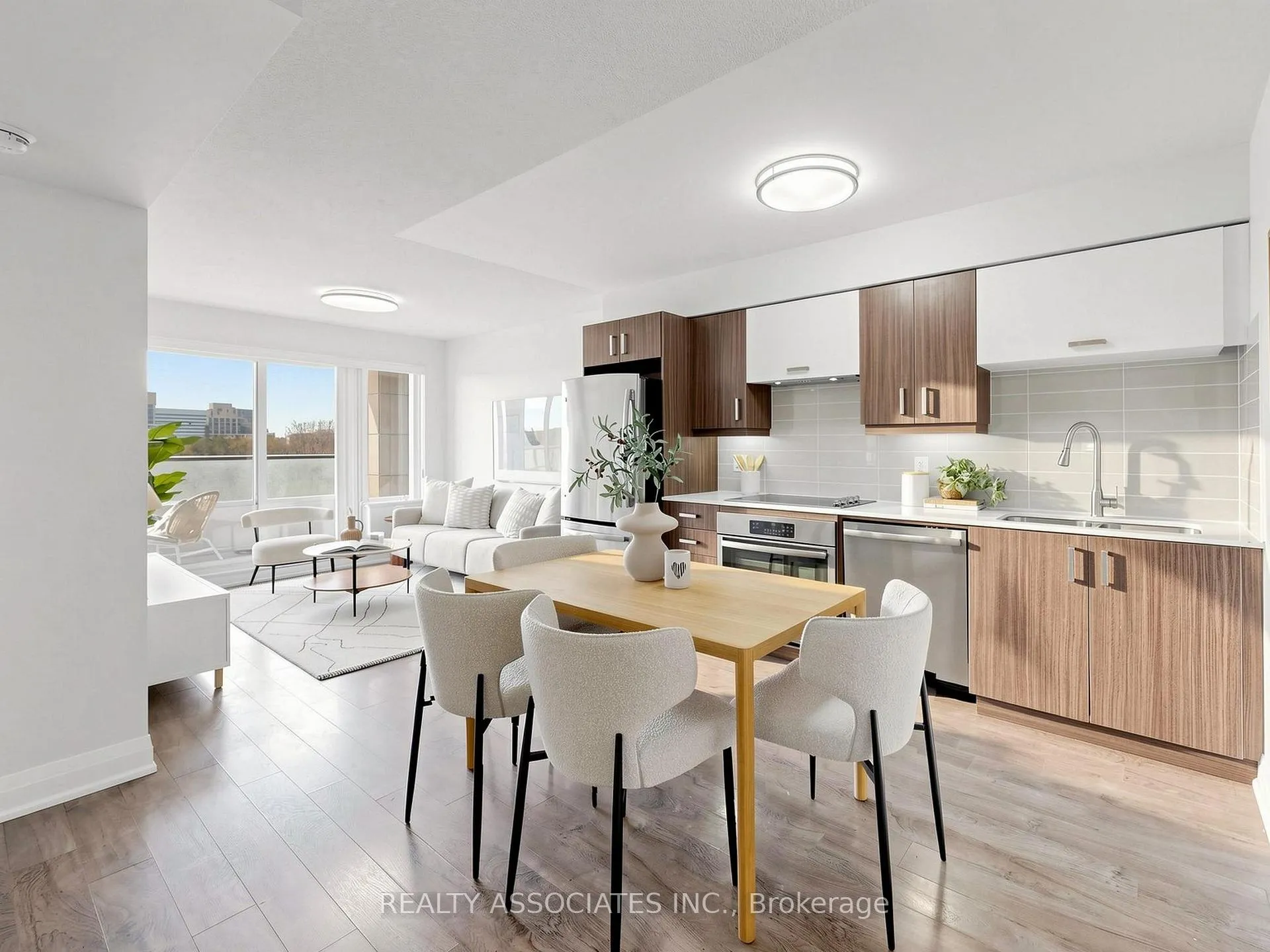 Photo 4 of Unit 721, 18 Uptown Drive, Markham, Unionville — HOMEH